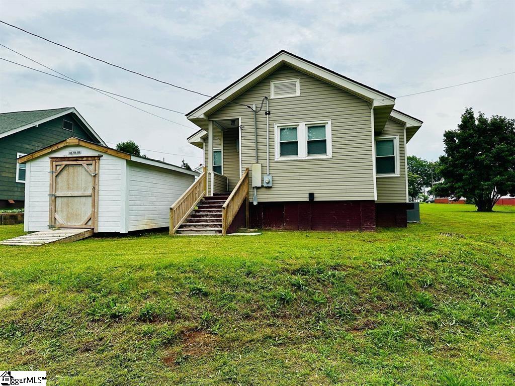 13 Lawrence Street Property Photo 4