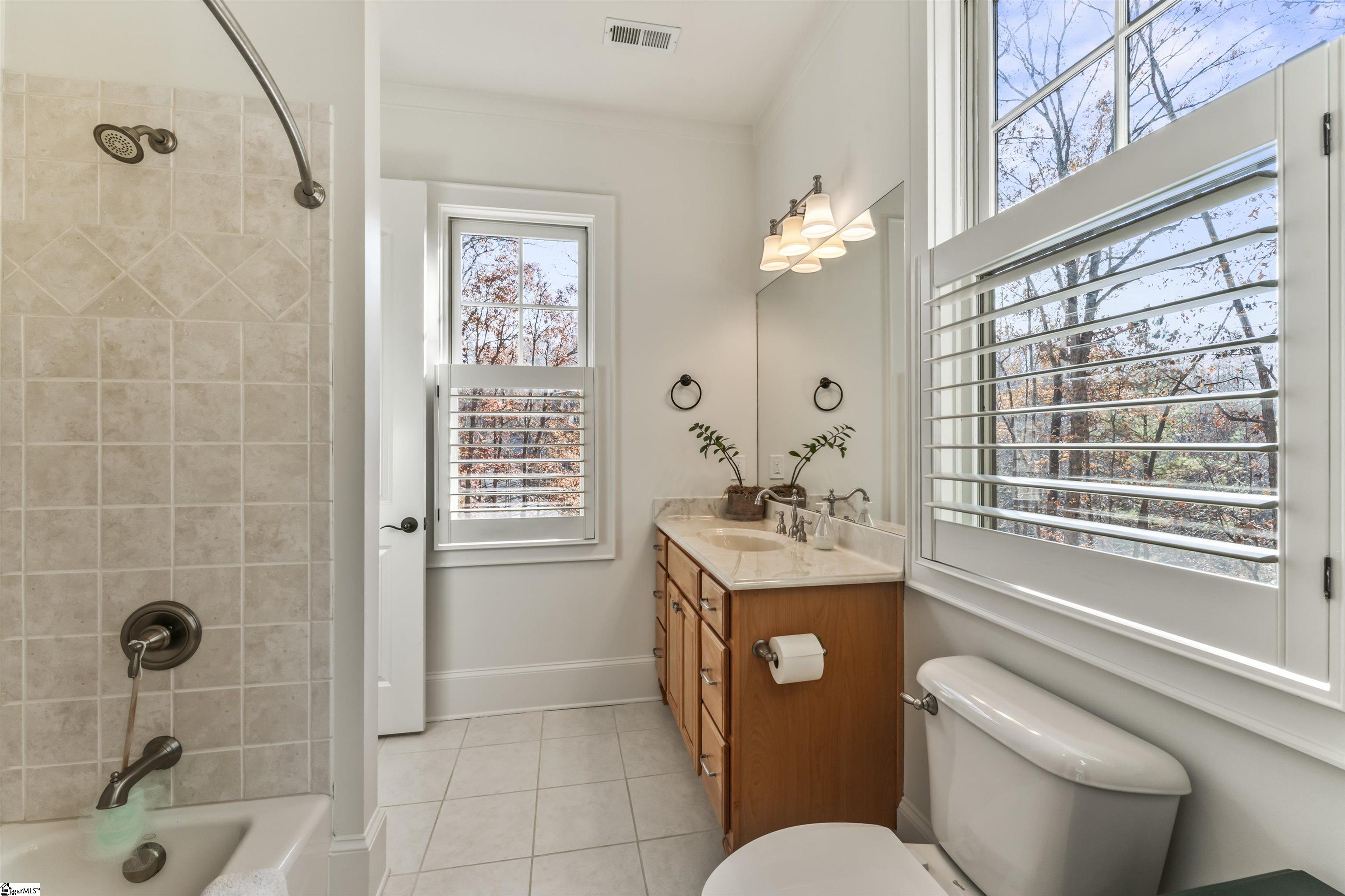 1578732 Property Photo 37