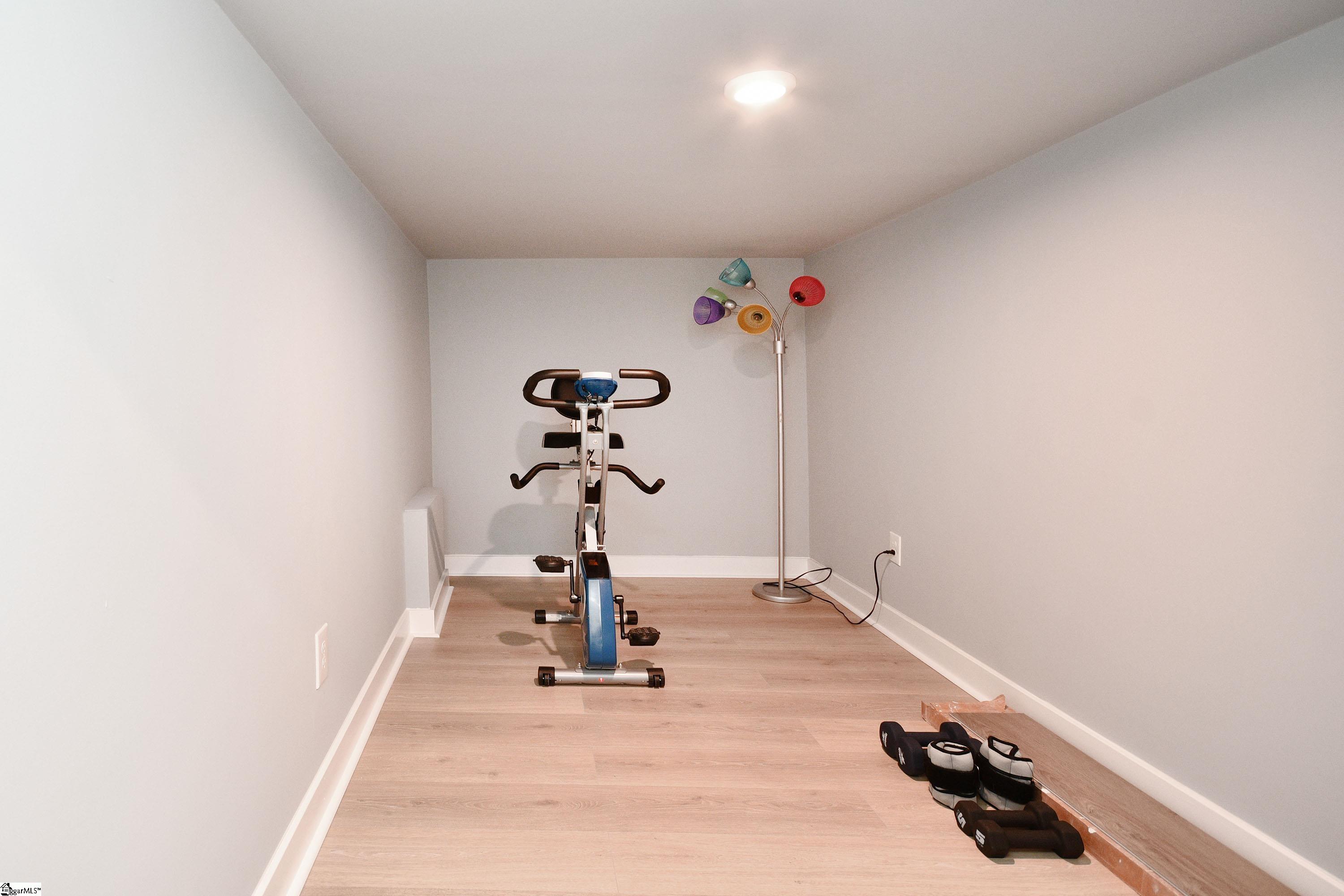 345 Kensley Drive Property Photo 24
