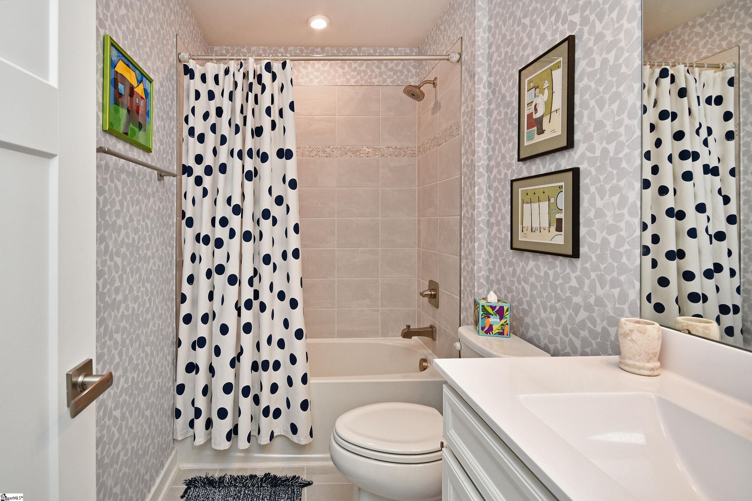 345 Kensley Drive Property Photo 25