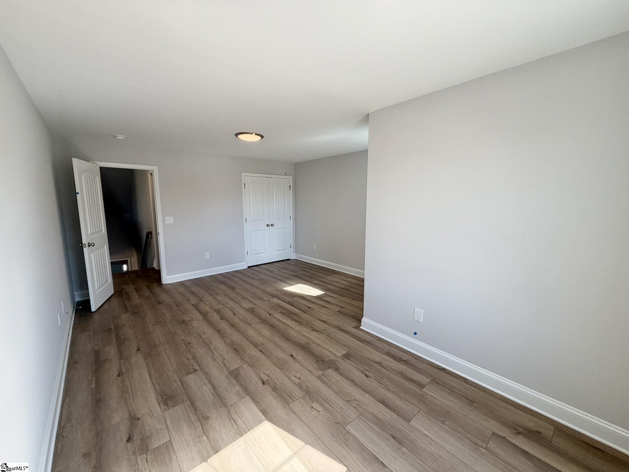 17 Hasbrook Lane Property Photo 23