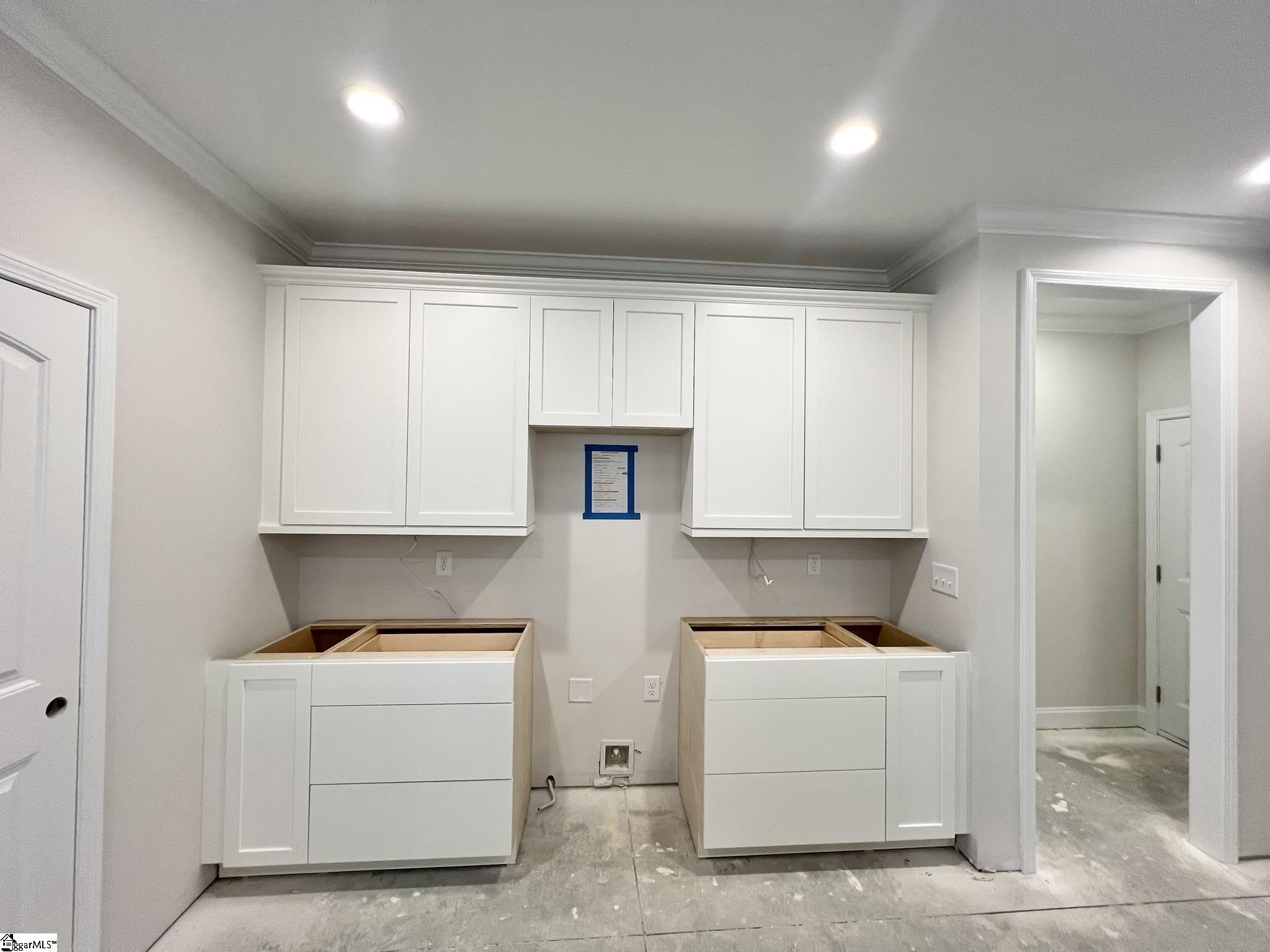 21 Hasbrook Lane Property Photo 9