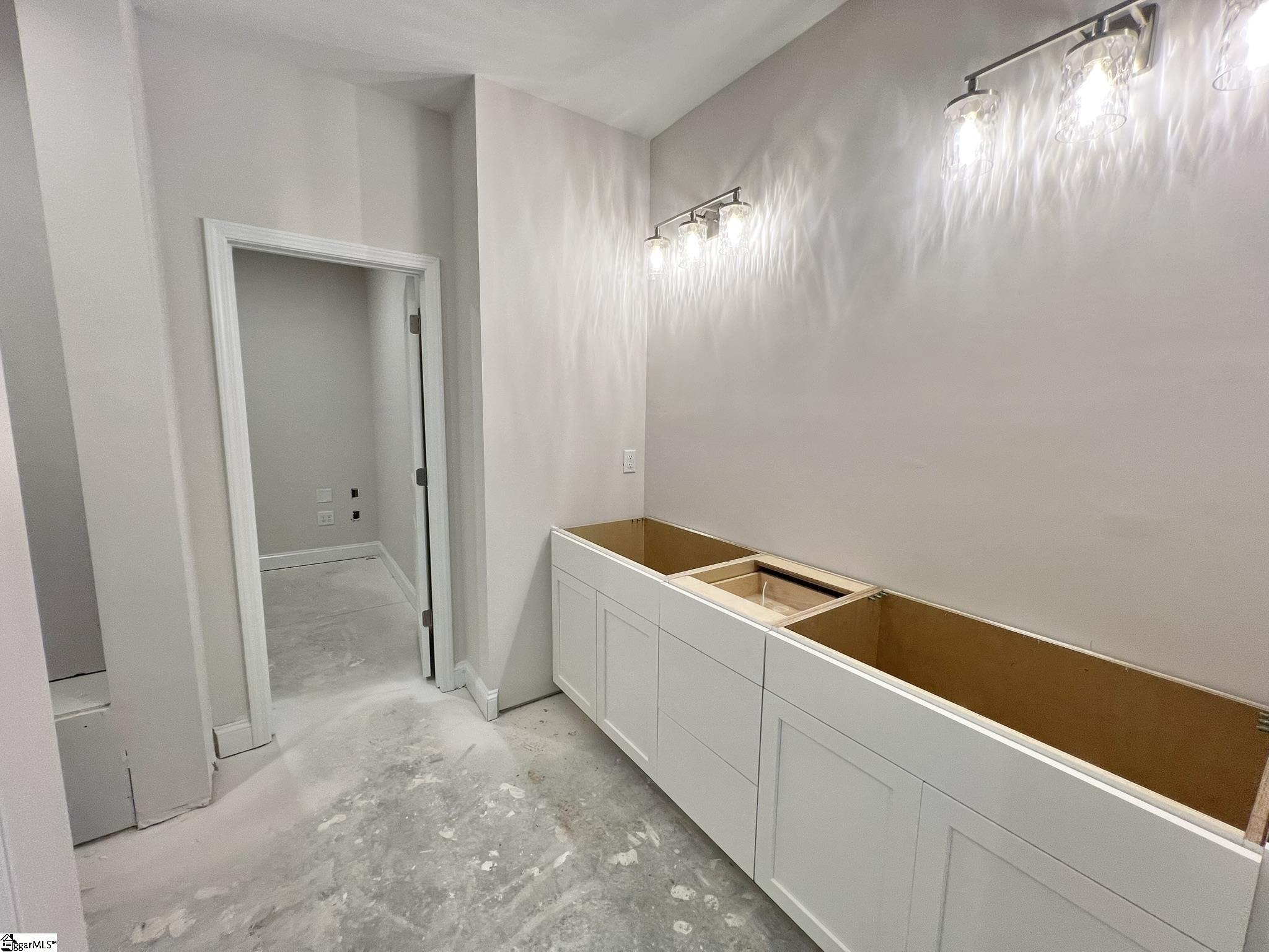21 Hasbrook Lane Property Photo 24