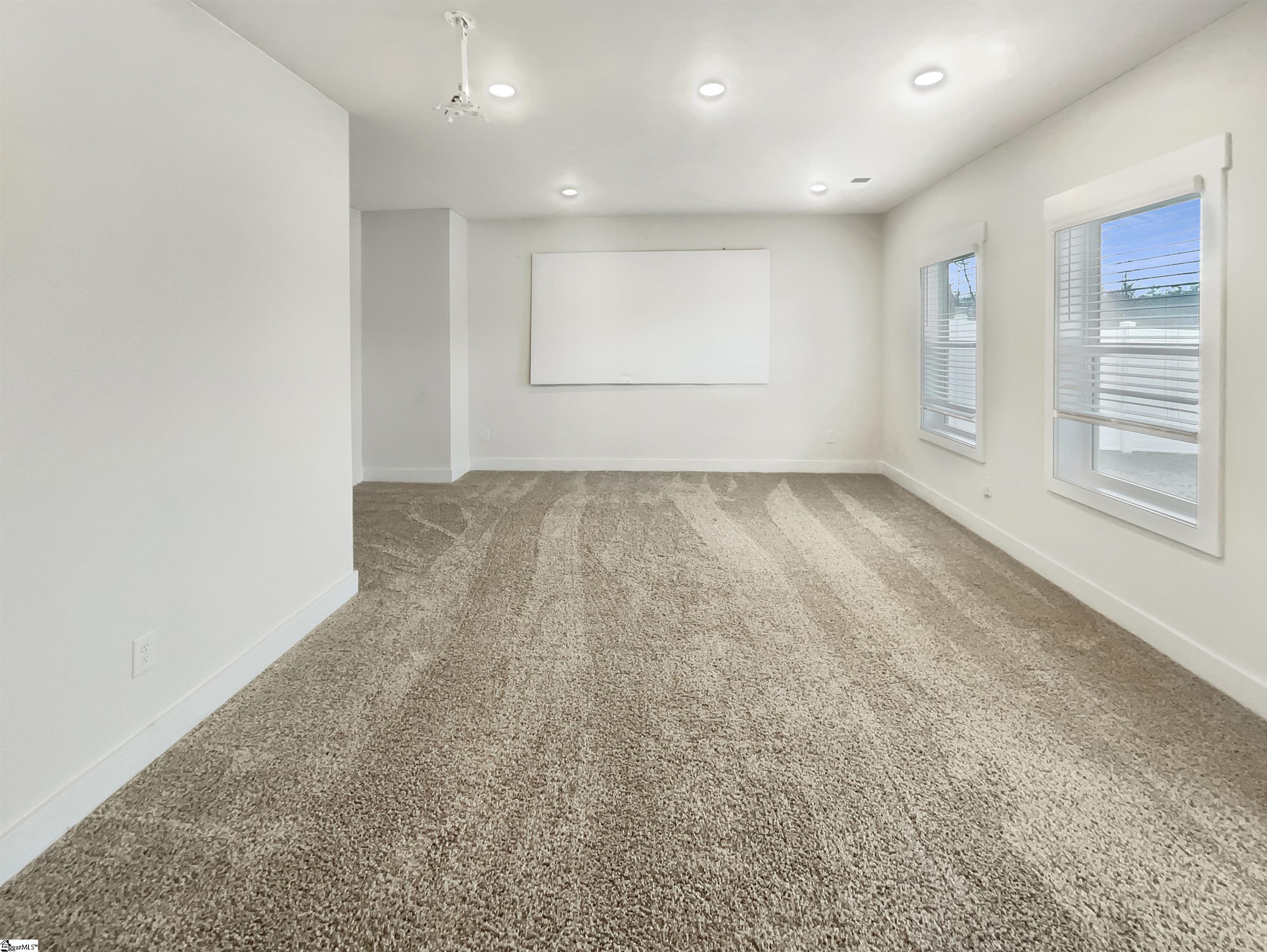315 Pewter Circle Property Photo 13