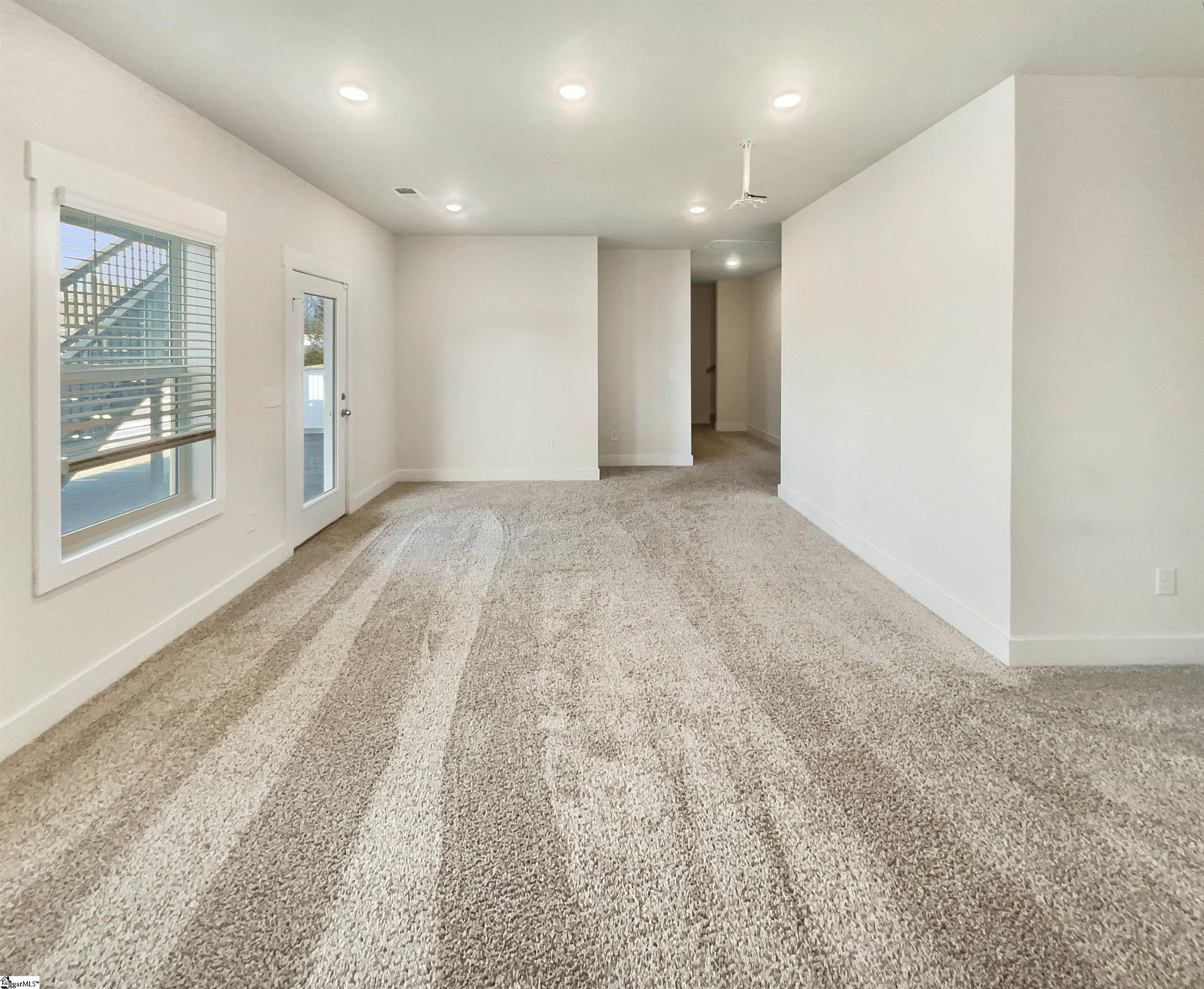 315 Pewter Circle Property Photo 14