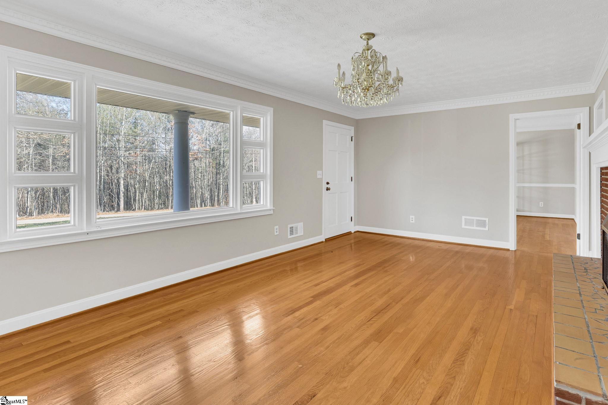 1142 Fox Squirrel Ridge Road Property Photo 8