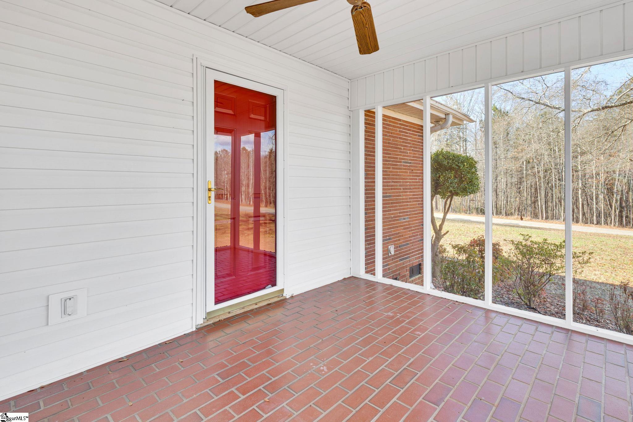 1142 Fox Squirrel Ridge Road Property Photo 27