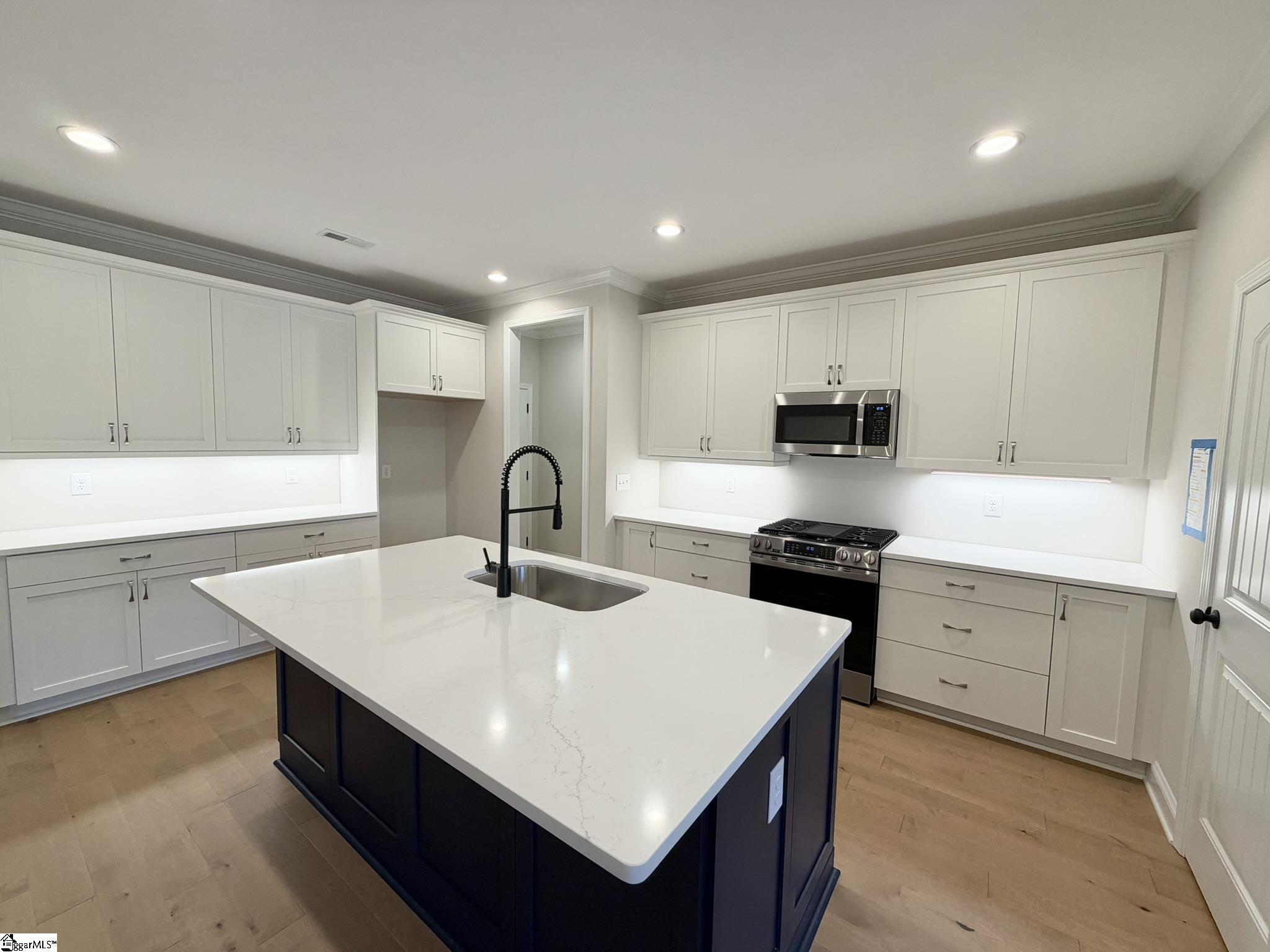 23 Hasbrook Lane Property Photo 1