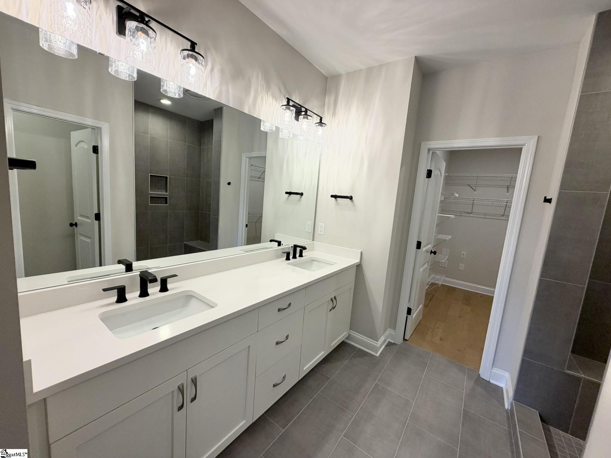 23 Hasbrook Lane Property Photo 10