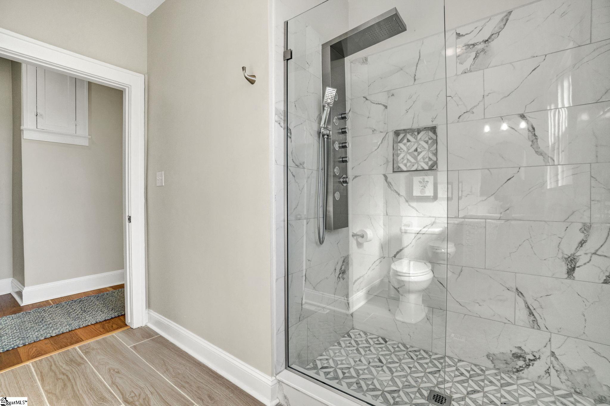 176 E Victoria Road Property Photo 20