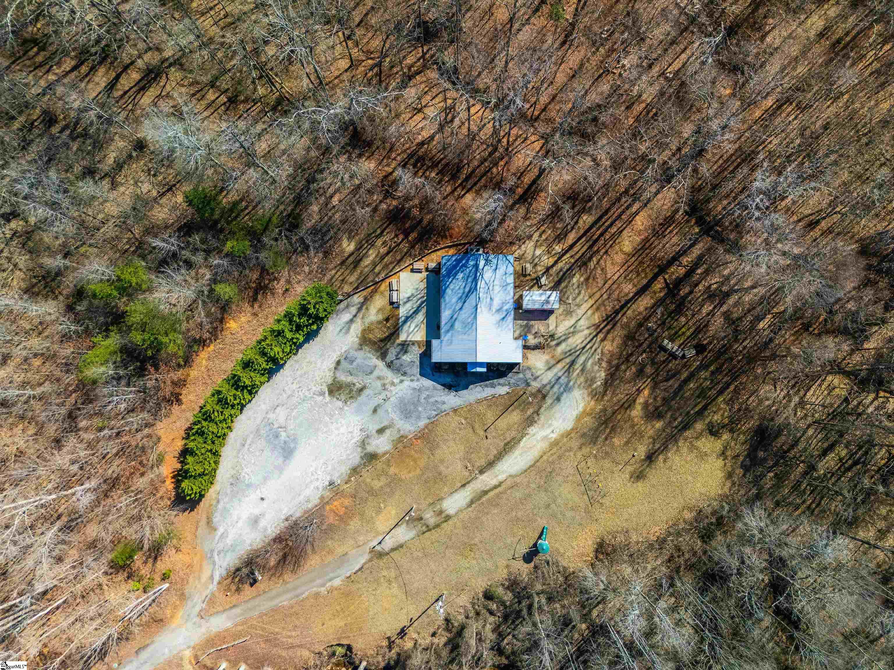 2415 New Easley Highway Property Photo 3