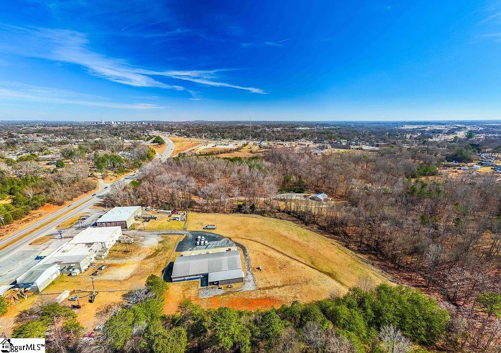 2415 New Easley Highway Property Photo 7