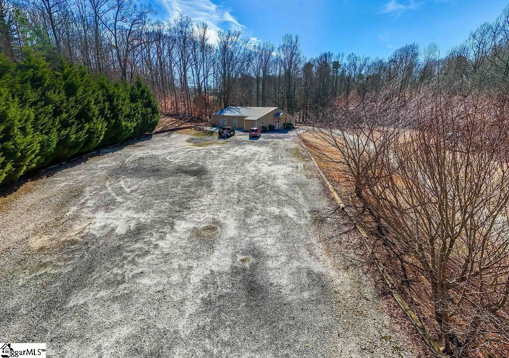 2415 New Easley Highway Property Photo 8