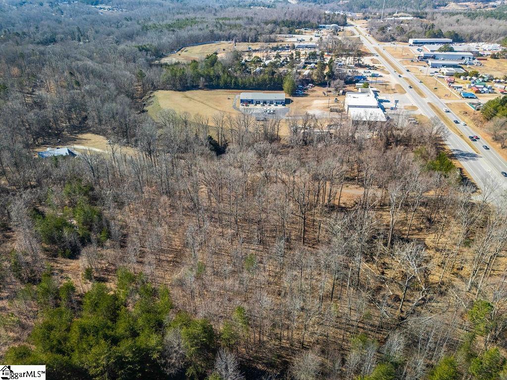 2415 New Easley Highway Property Photo 23