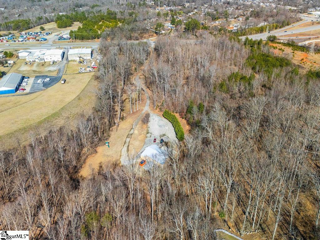 2415 New Easley Highway Property Photo 24