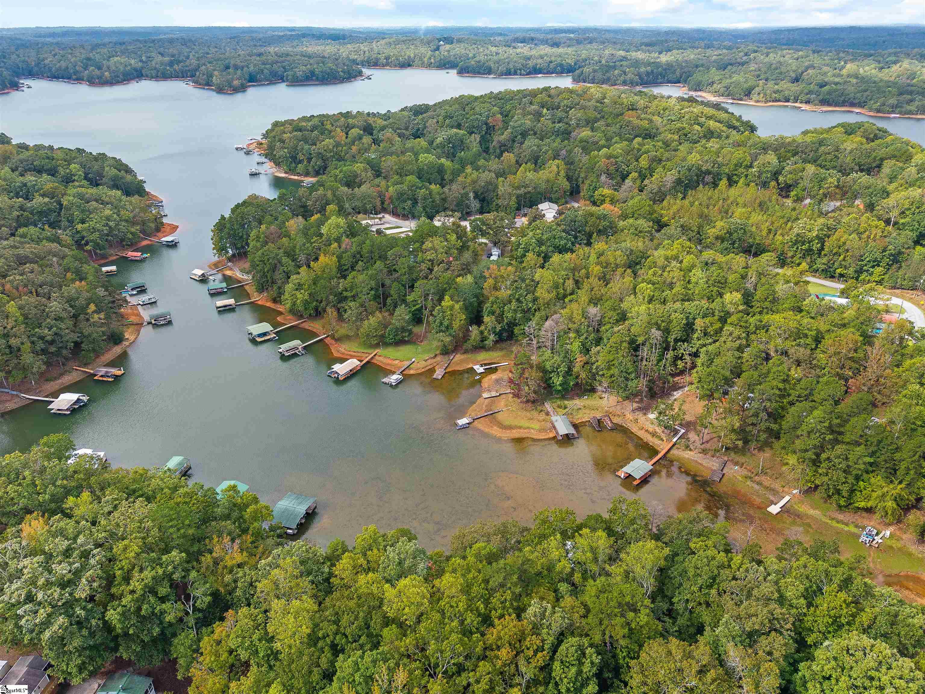 725 Shelor Ferry Road Property Photo 3