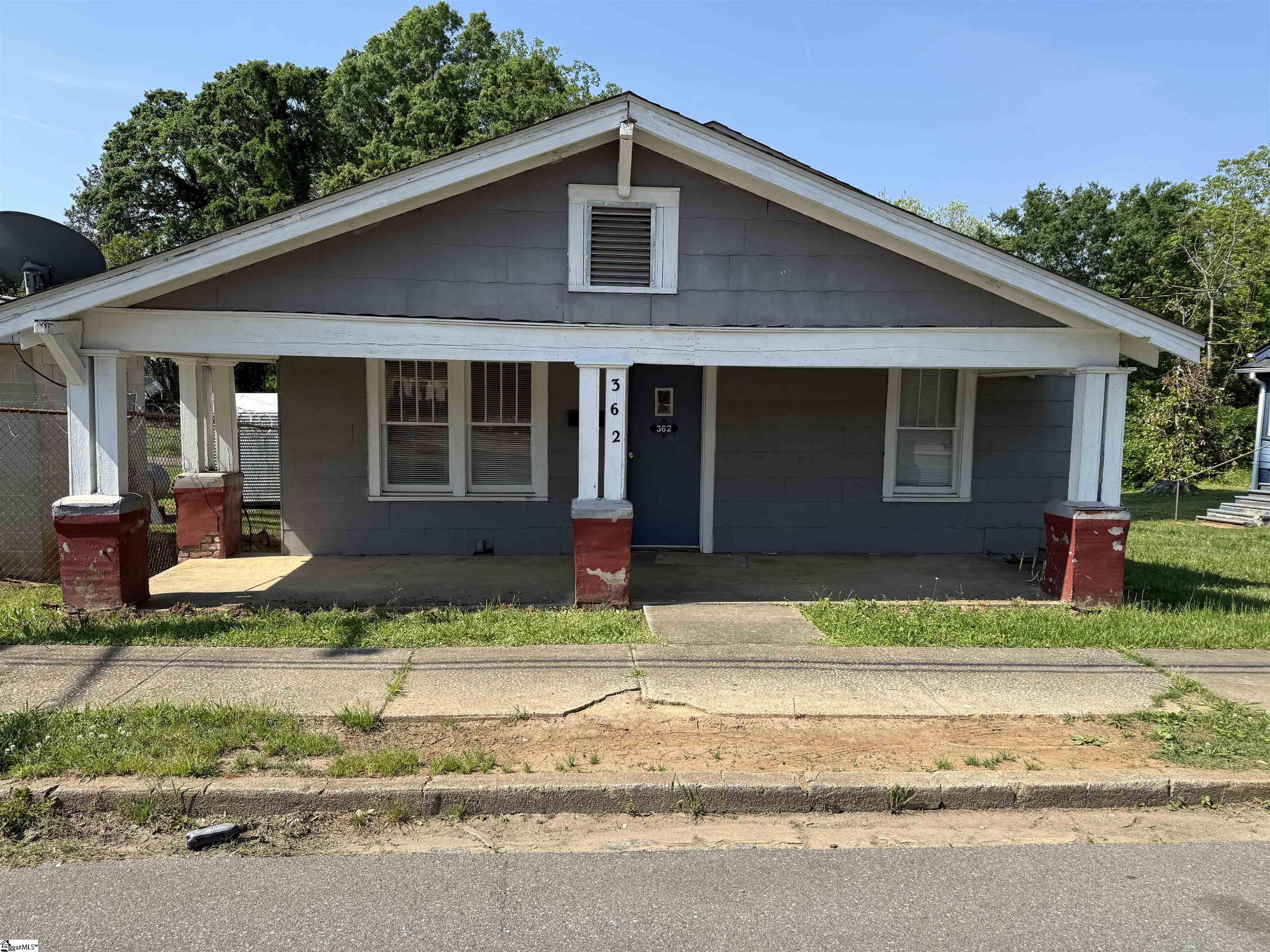 362 E Floyd Baker Boulevard Property Photo 1