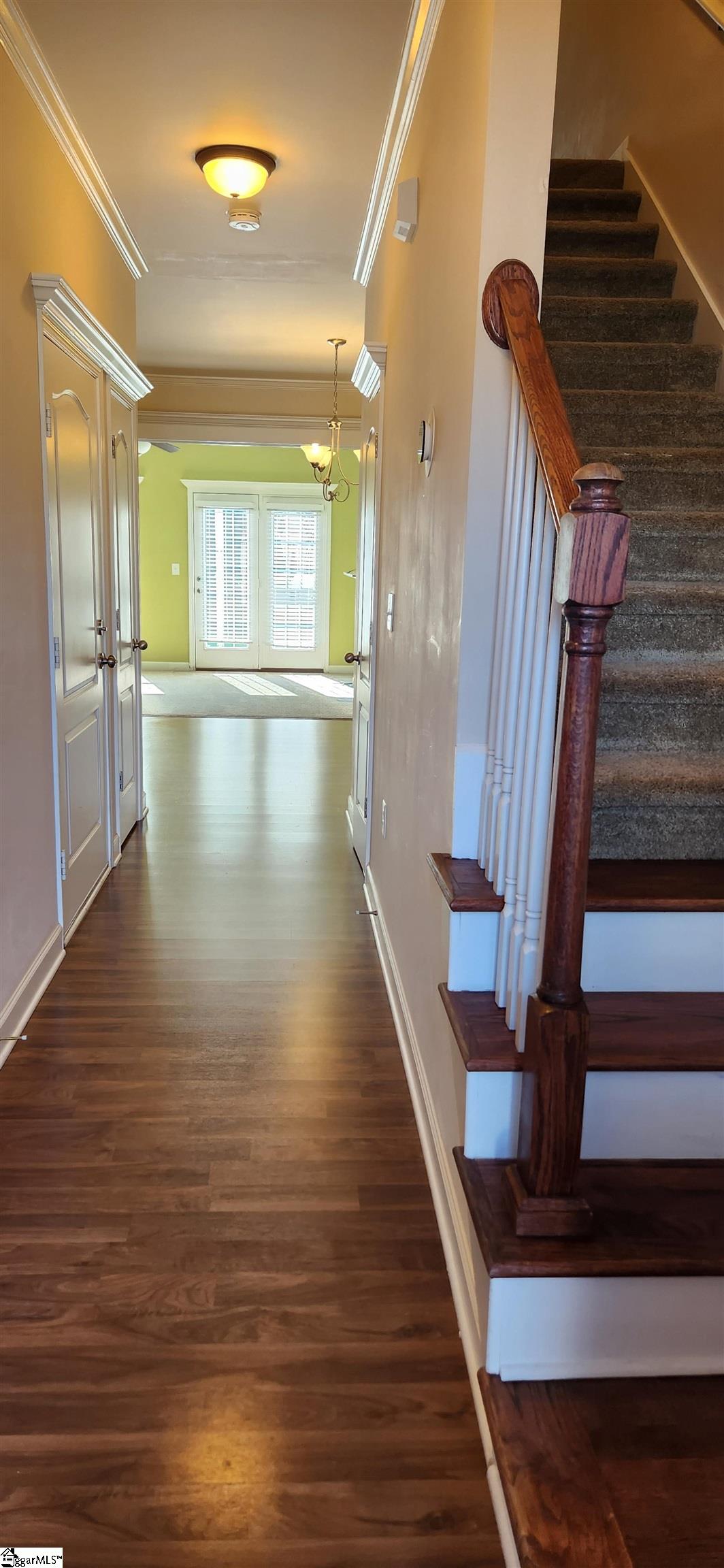 152 Middleton Park Lane Property Photo 2