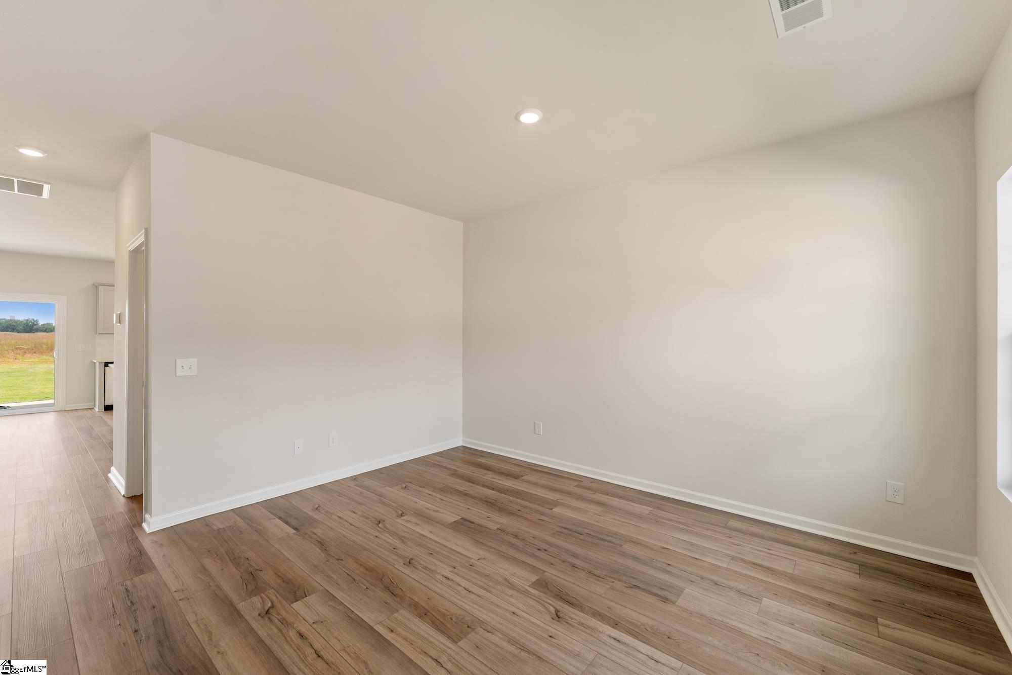 2324 Mill Loop Property Photo 2