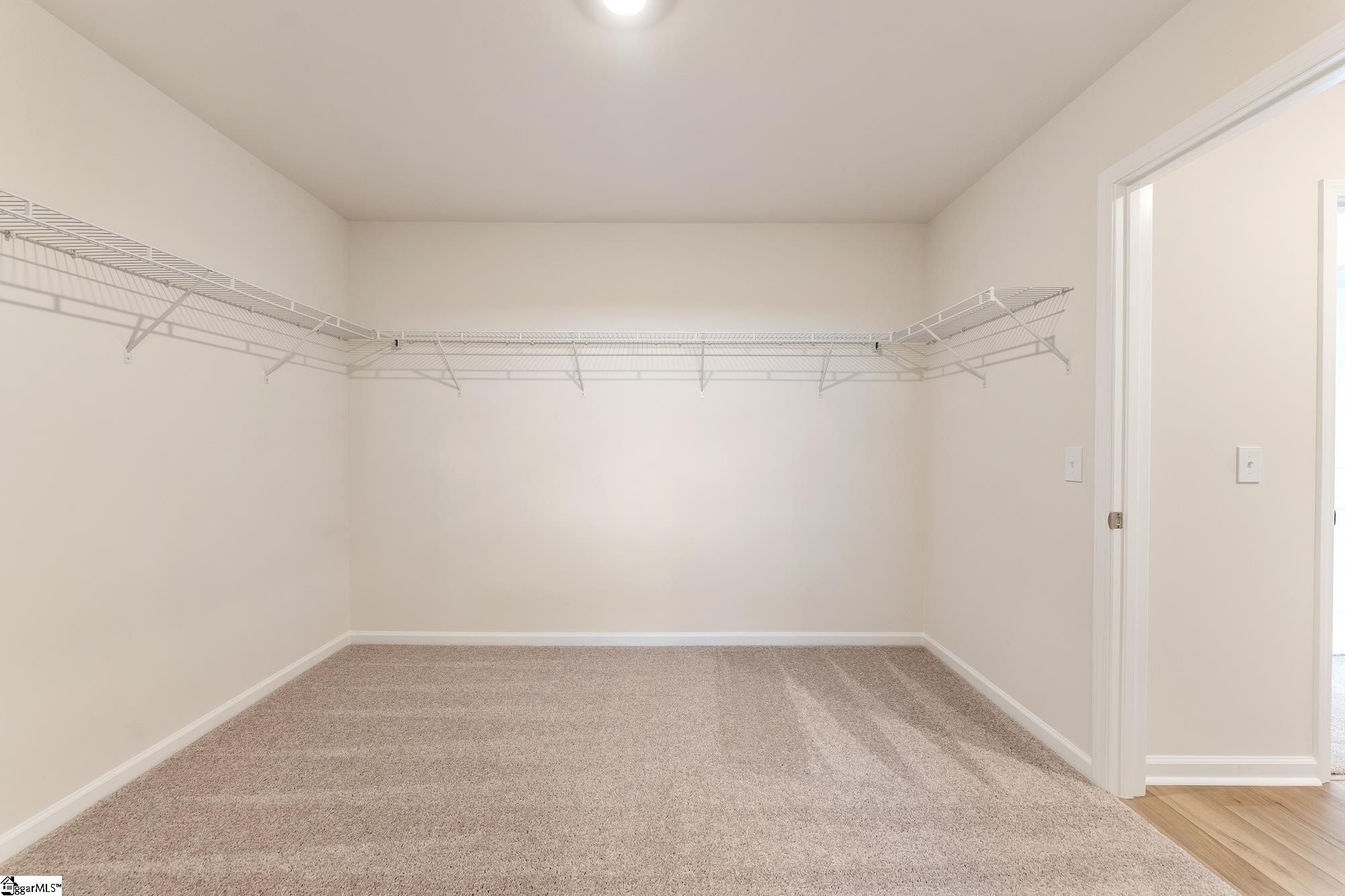 2324 Mill Loop Property Photo 17