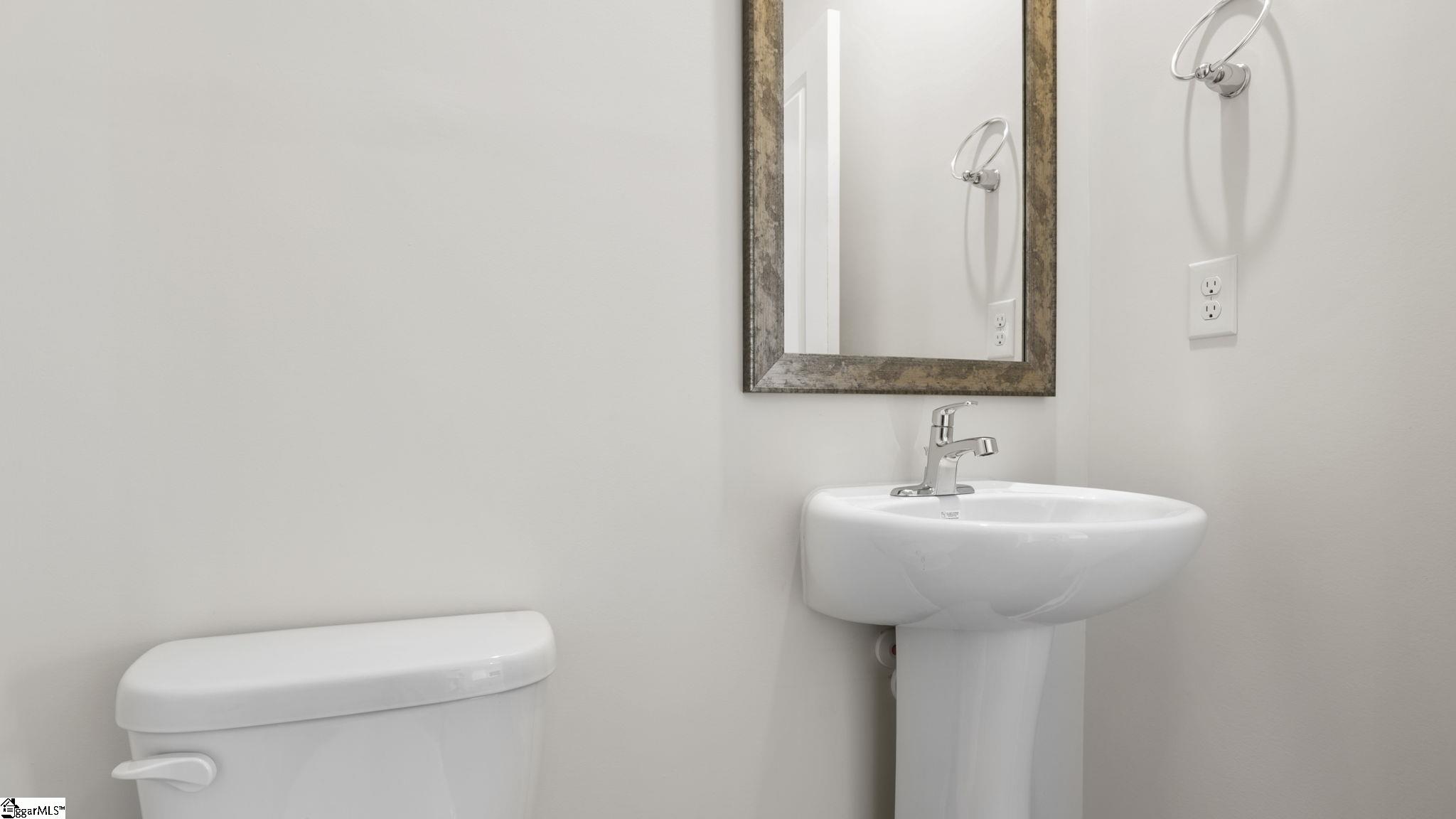 210 Alistar Avenue Property Photo 8