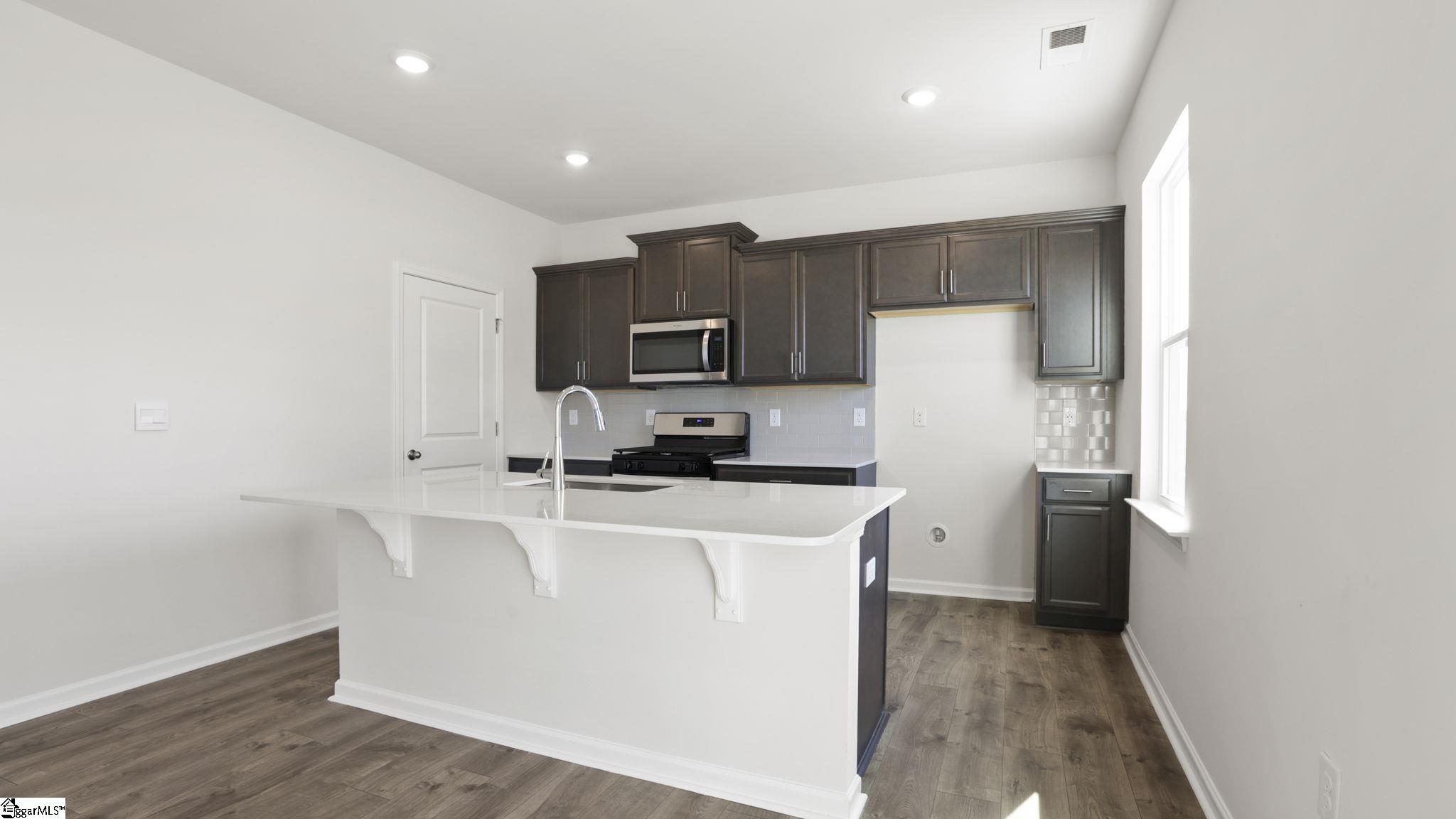 210 Alistar Avenue Property Photo 10