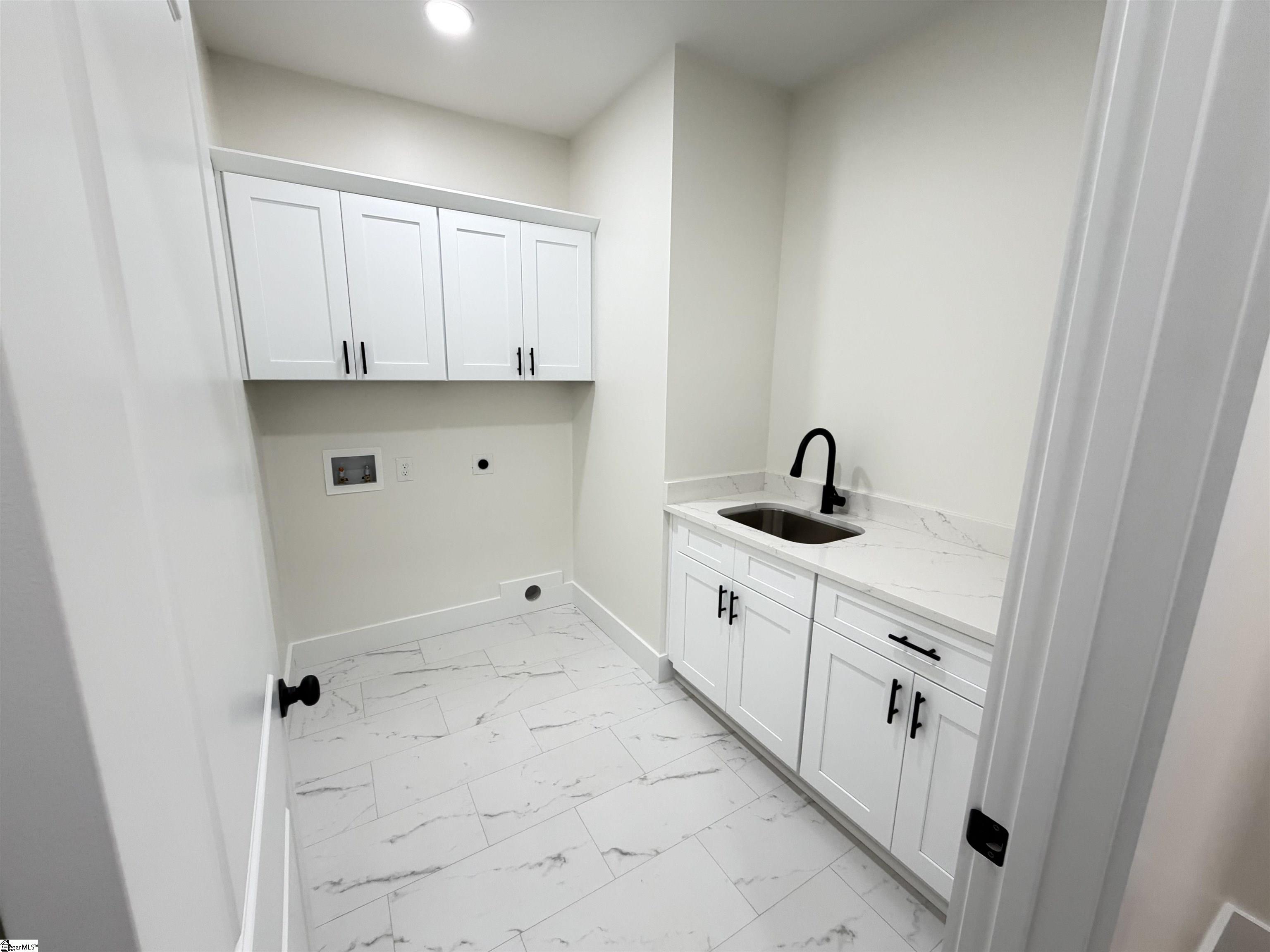 169 Susans Road Property Photo 9