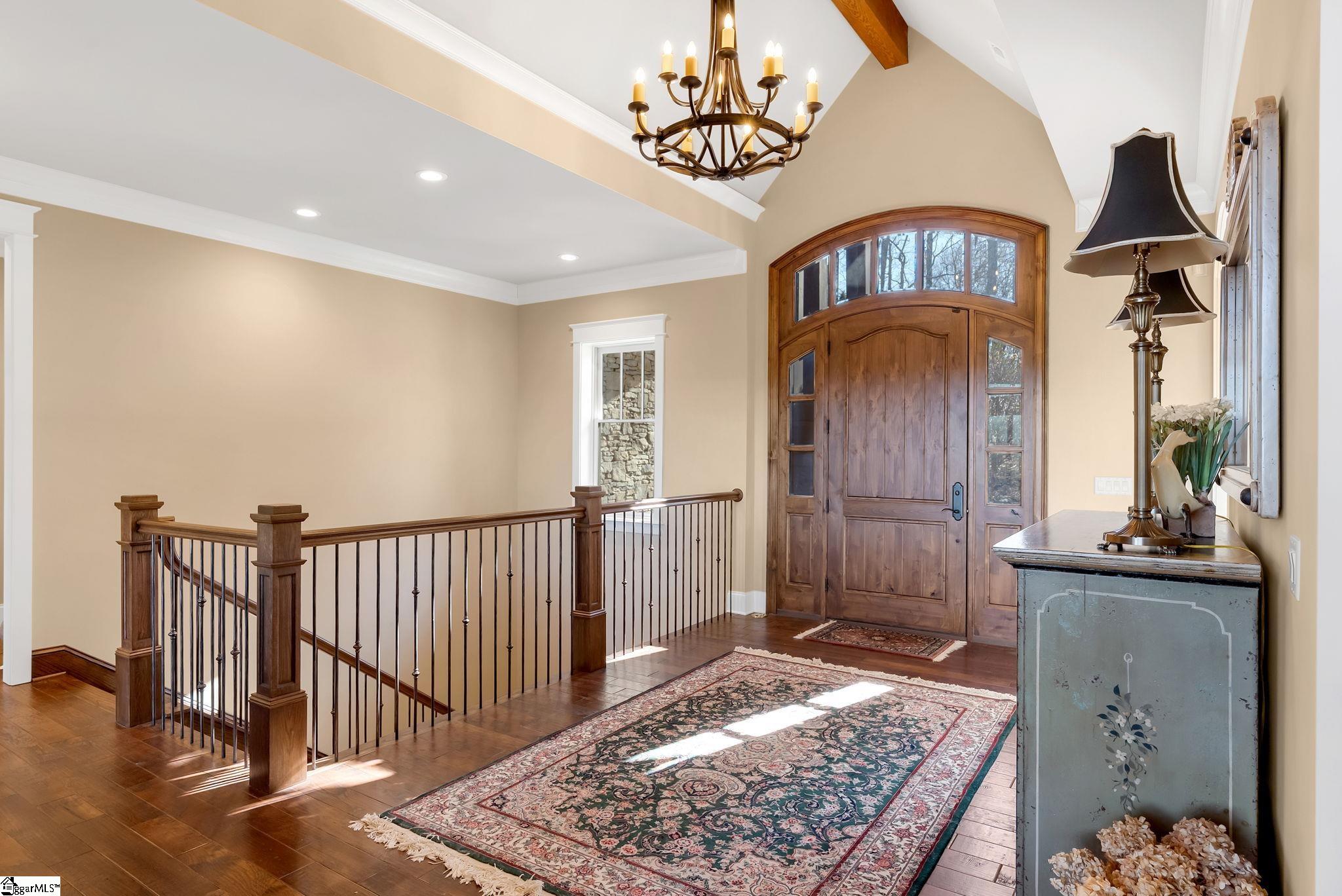 38 Falling Star Way Property Photo 9