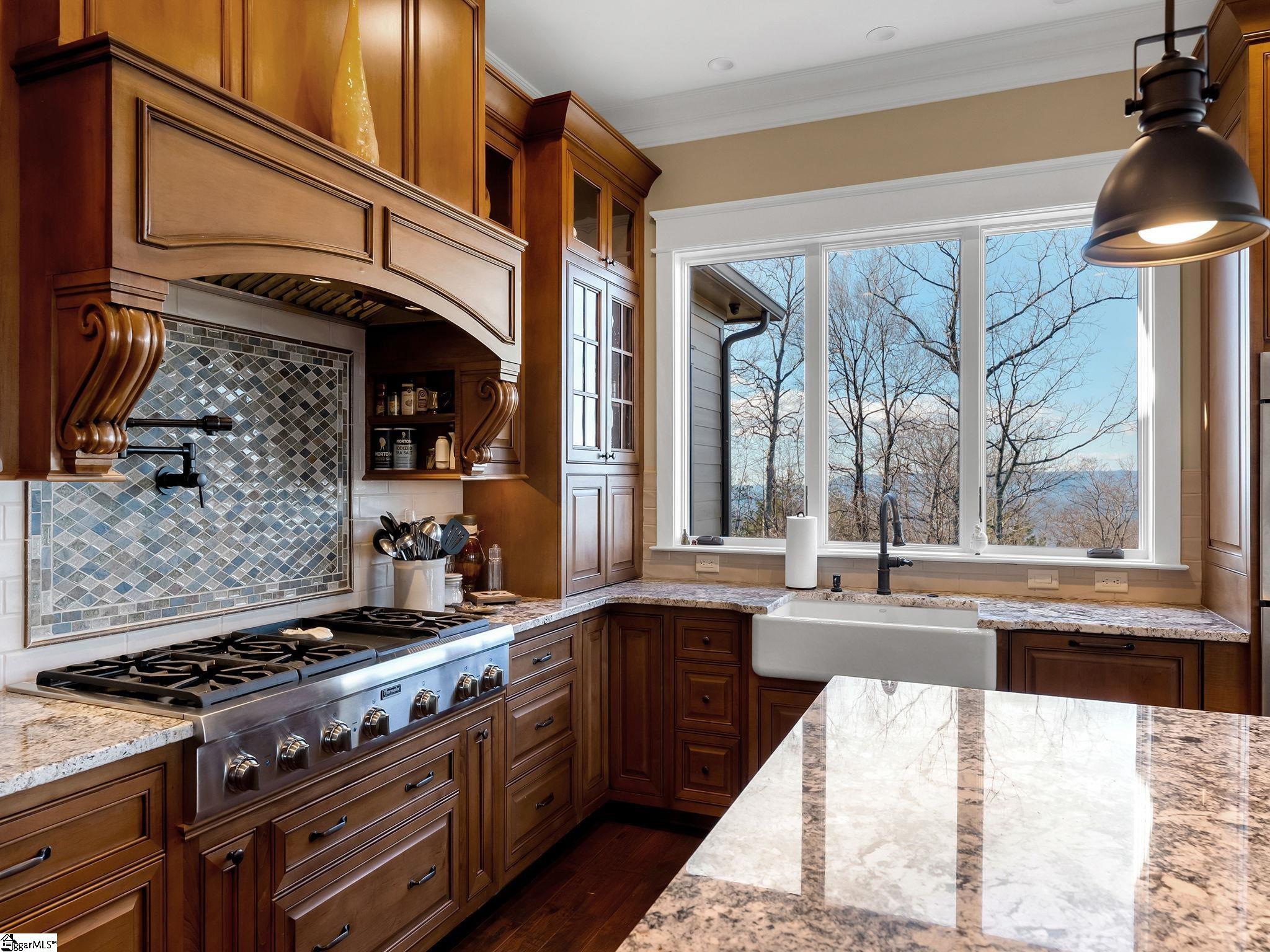 38 Falling Star Way Property Photo 18