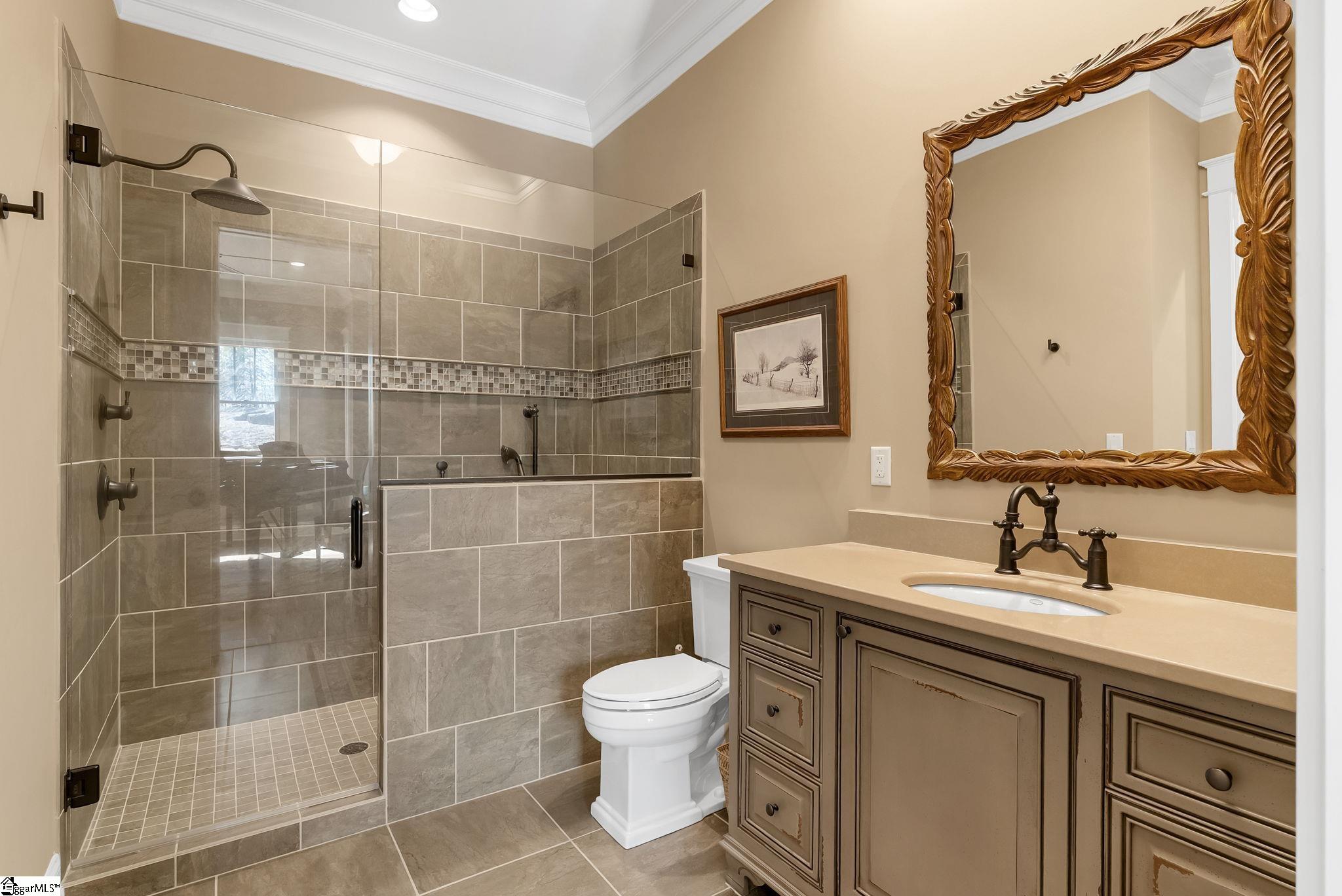 38 Falling Star Way Property Photo 33