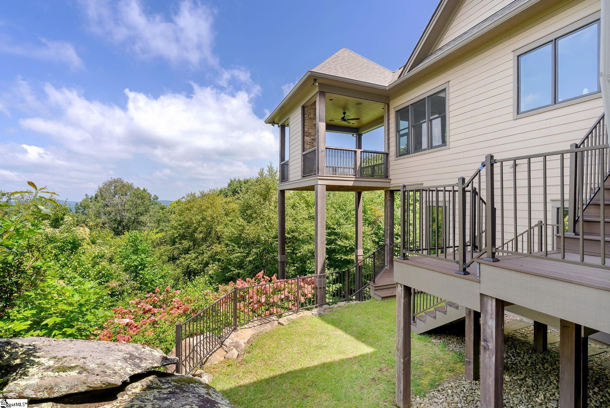 38 Falling Star Way Property Photo 43