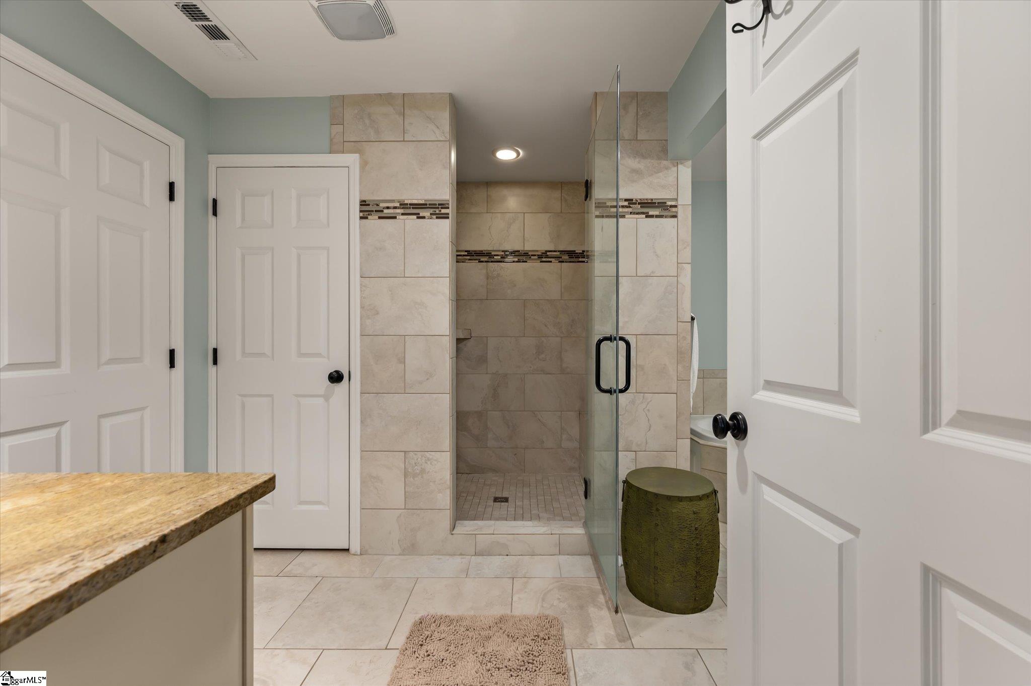 260 Doral Open Property Photo 23