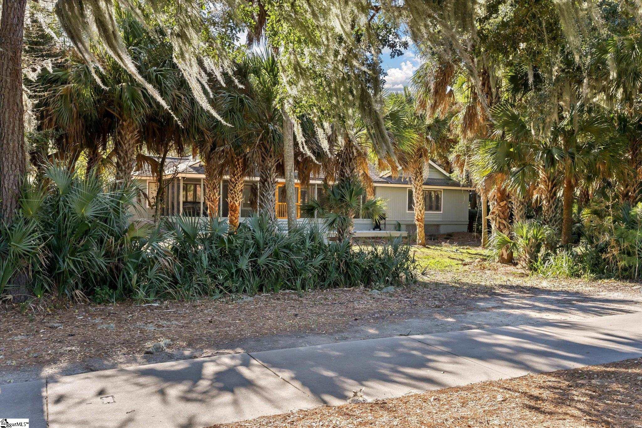 260 Doral Open Property Photo 46
