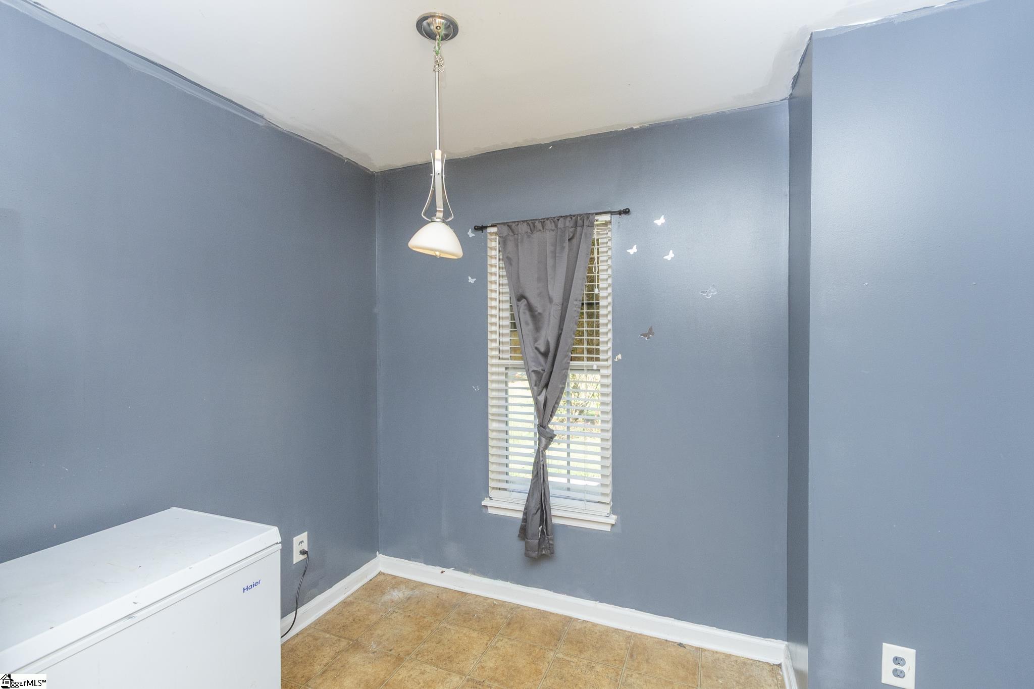 101 Springview Drive Property Photo 12