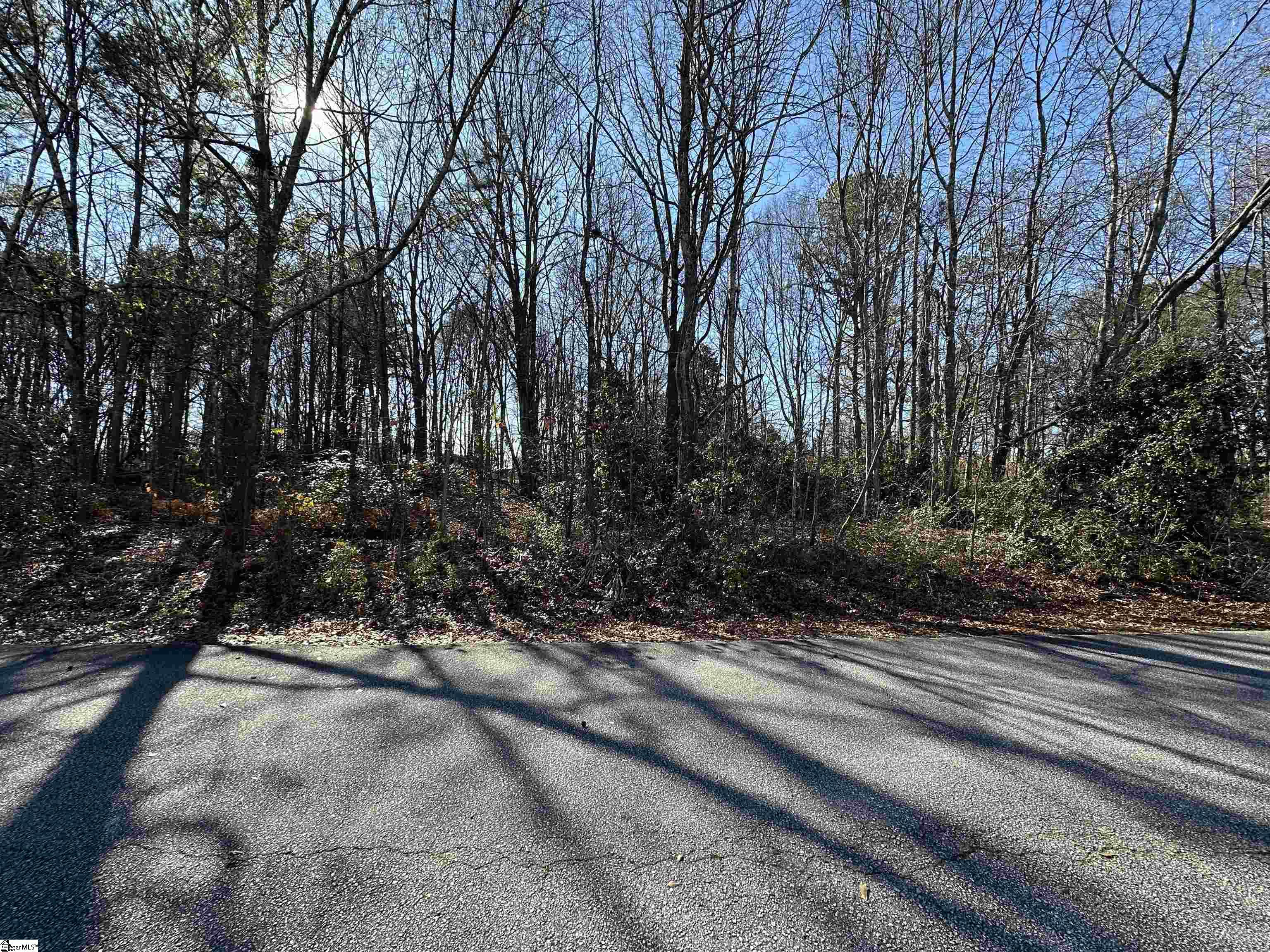 112 Berry Drive Property Photo 6