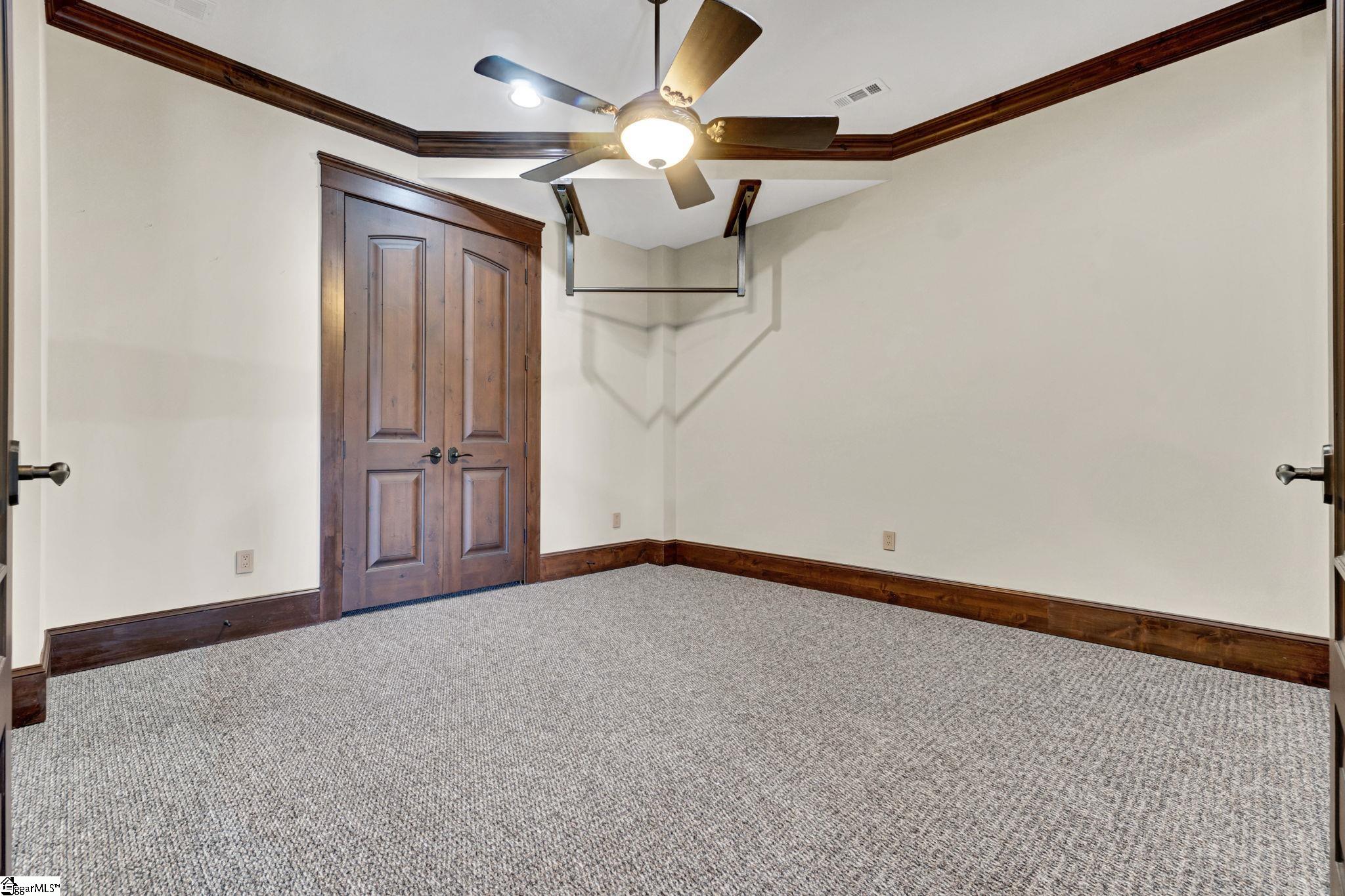 320 Knollwood Drive Property Photo 35