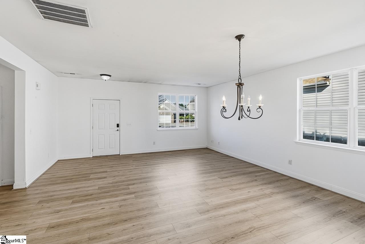 811 South Edisto River Drive Property Photo 4