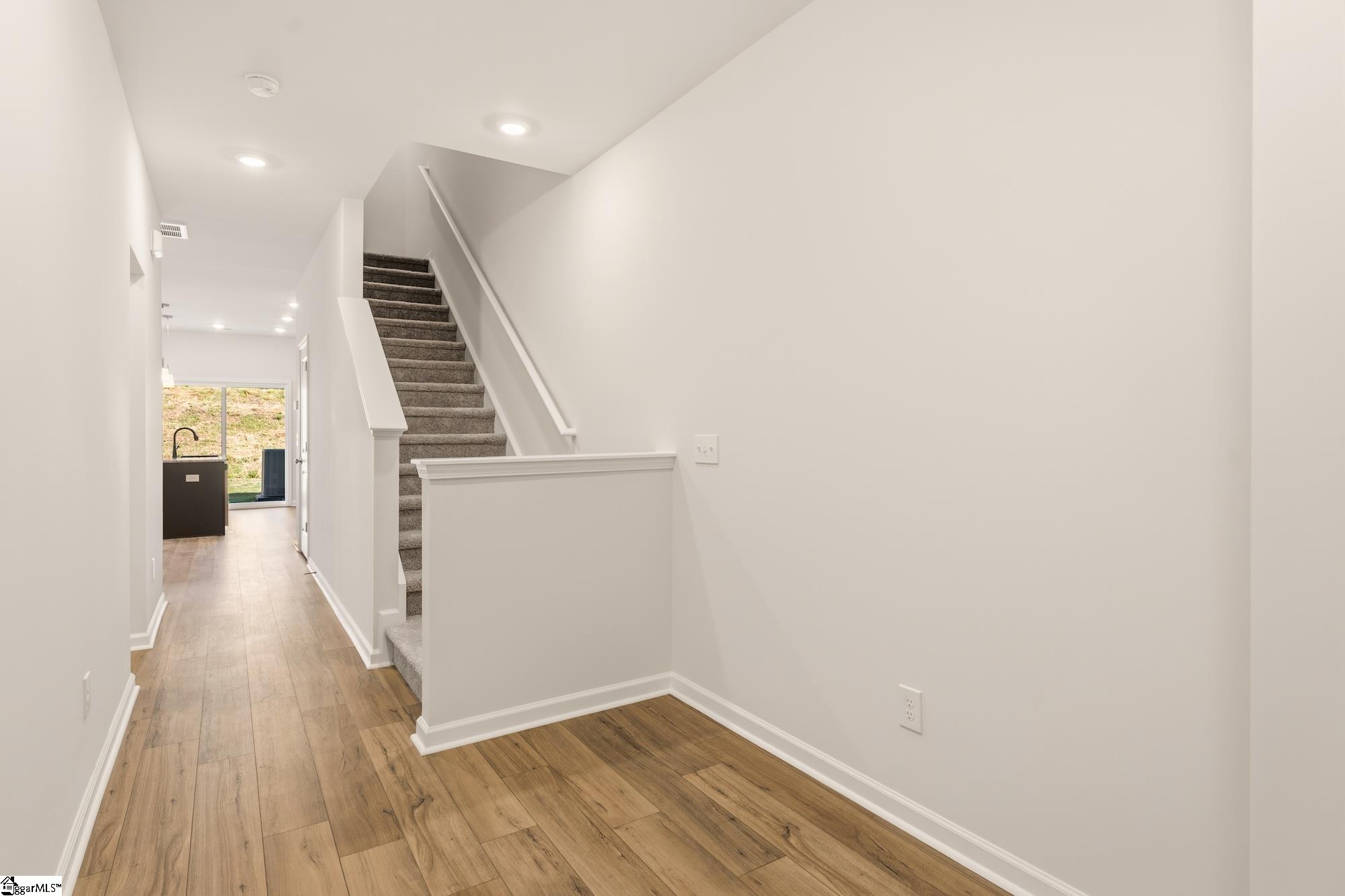 47 Nonnington Way Property Photo 2