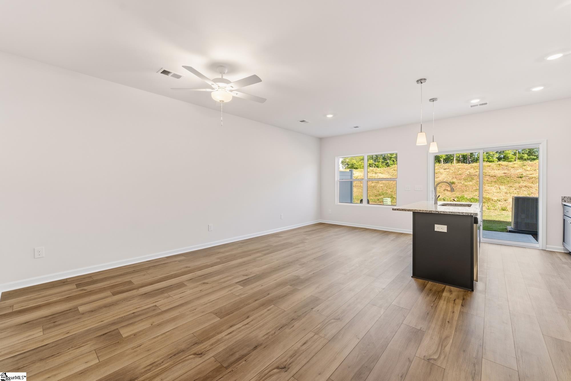 47 Nonnington Way Property Photo 3
