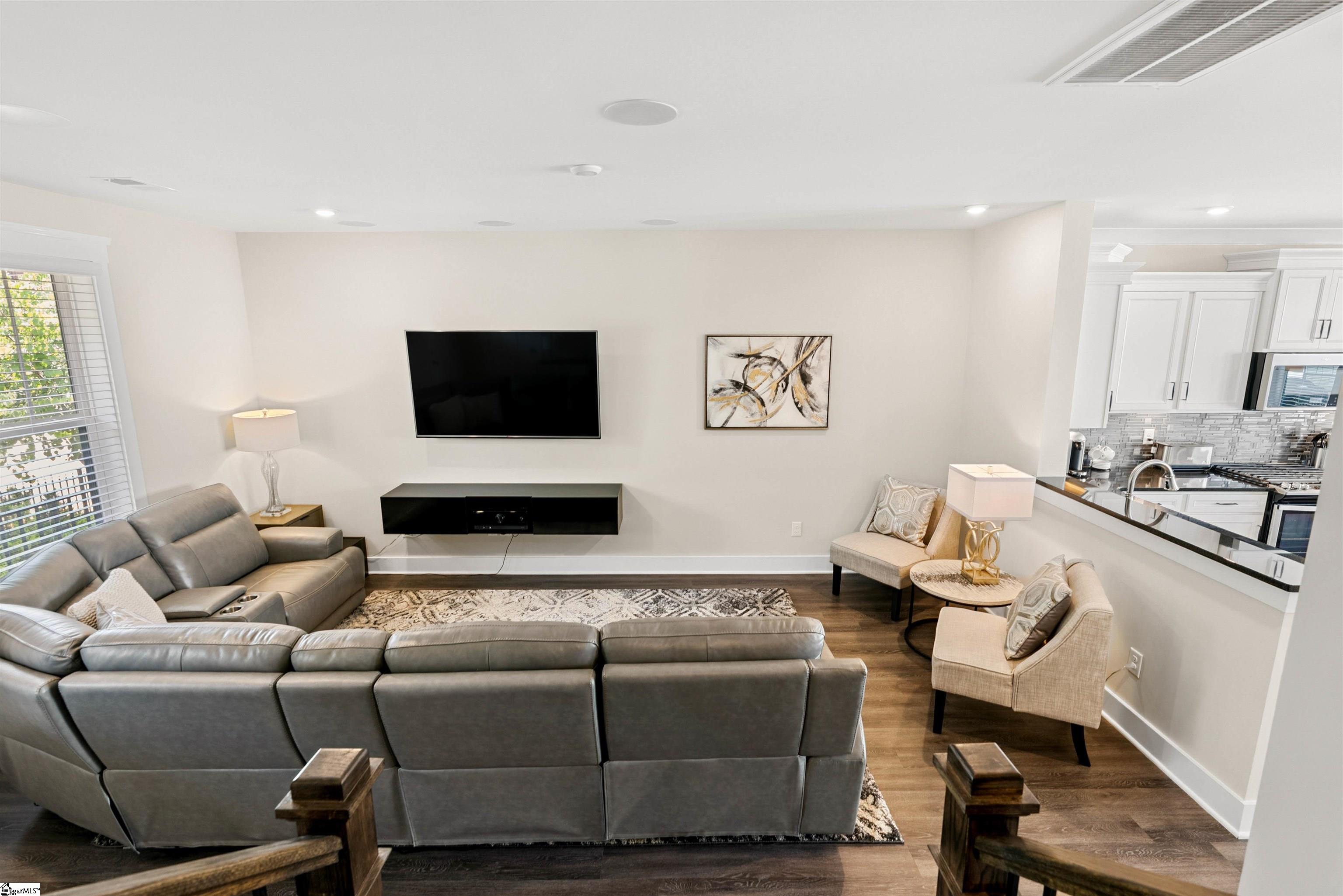 516 Guess Street Property Photo 20