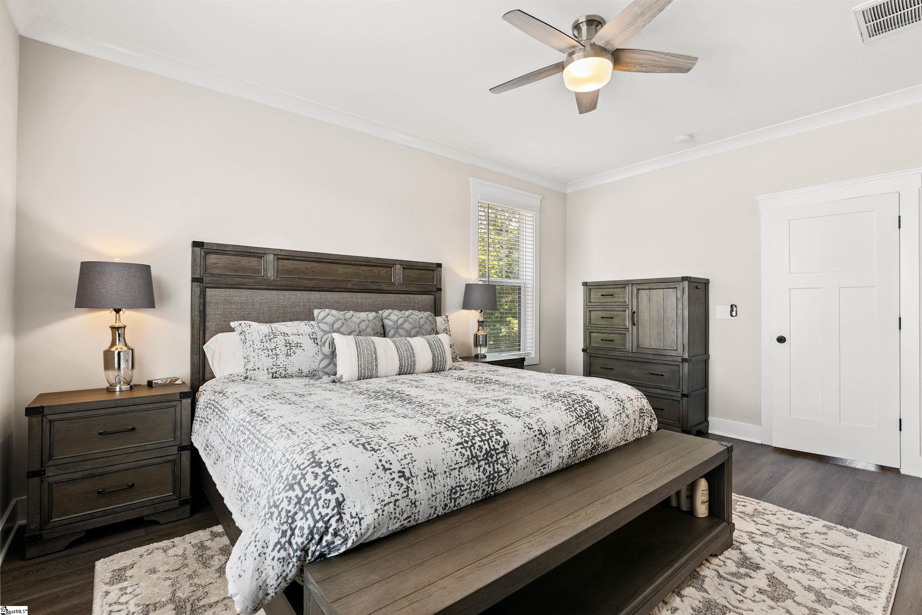 516 Guess Street Property Photo 26