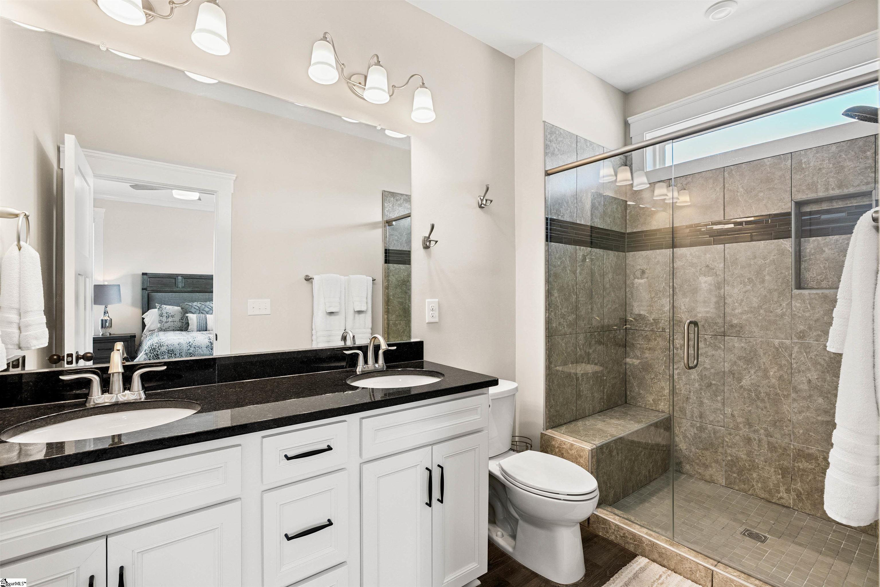 516 Guess Street Property Photo 28