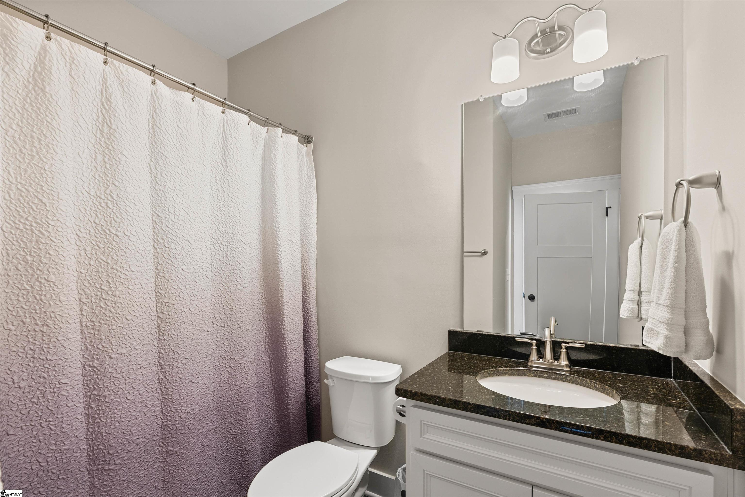 516 Guess Street Property Photo 31