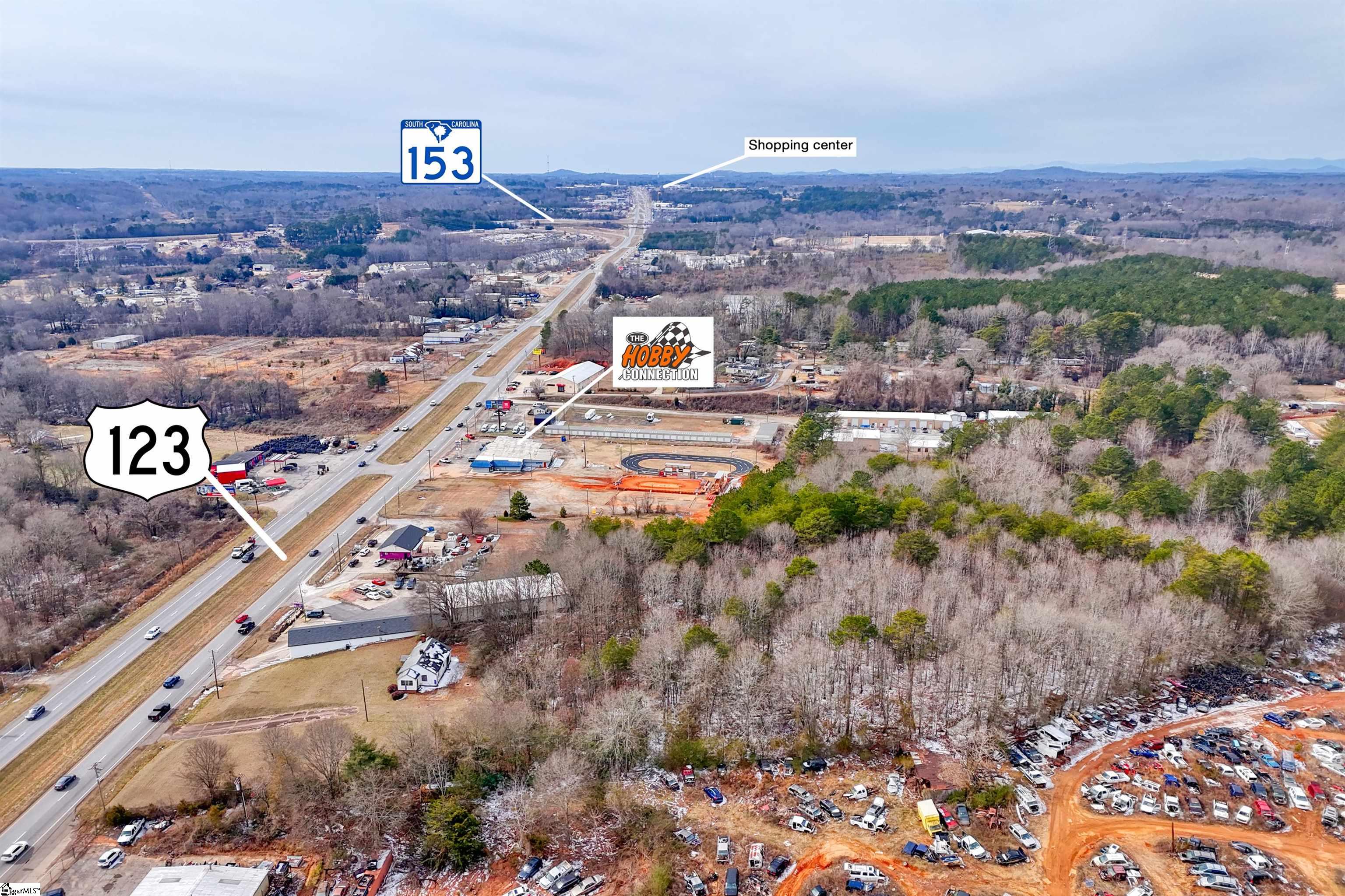 4120 Calhoun Memorial Highway Property Photo 2