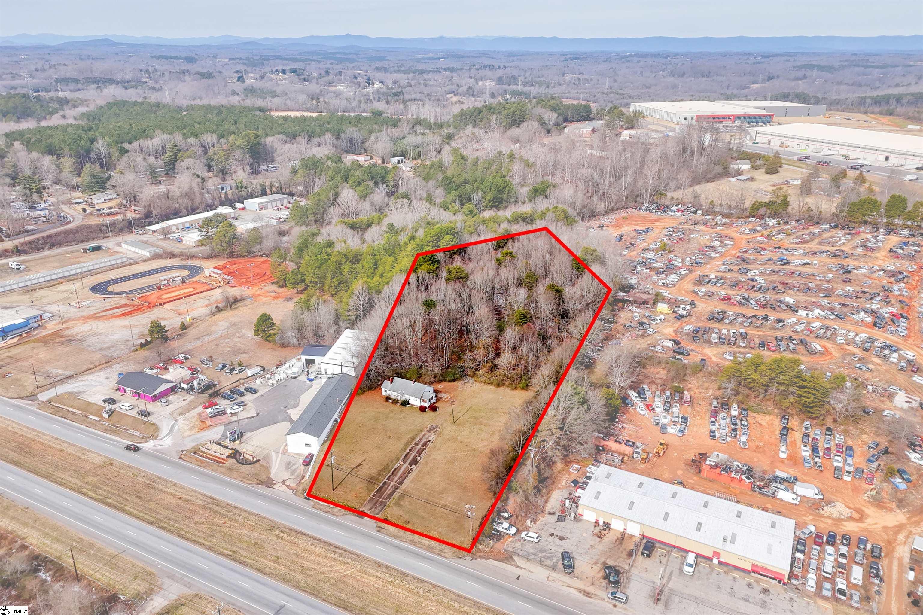 4120 Calhoun Memorial Highway Property Photo 3