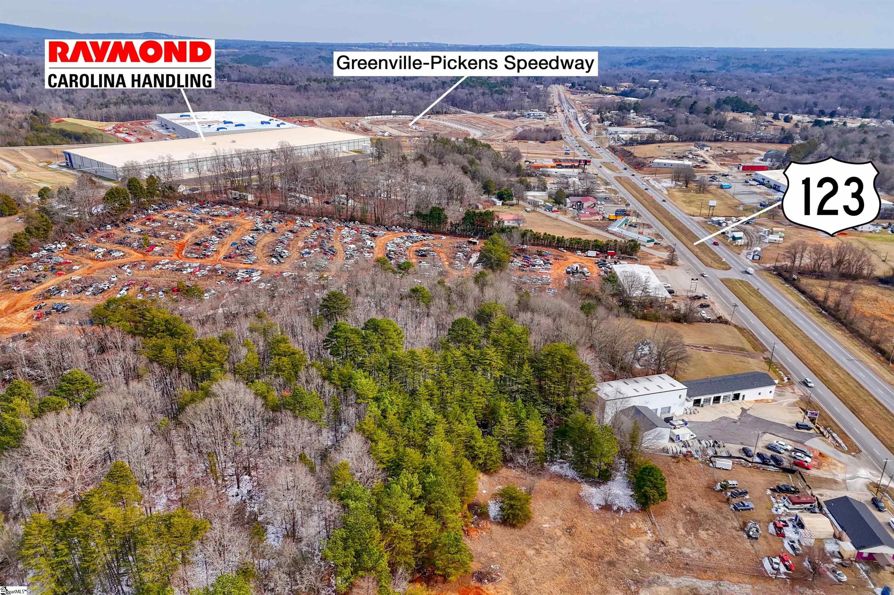4120 Calhoun Memorial Highway Property Photo 7