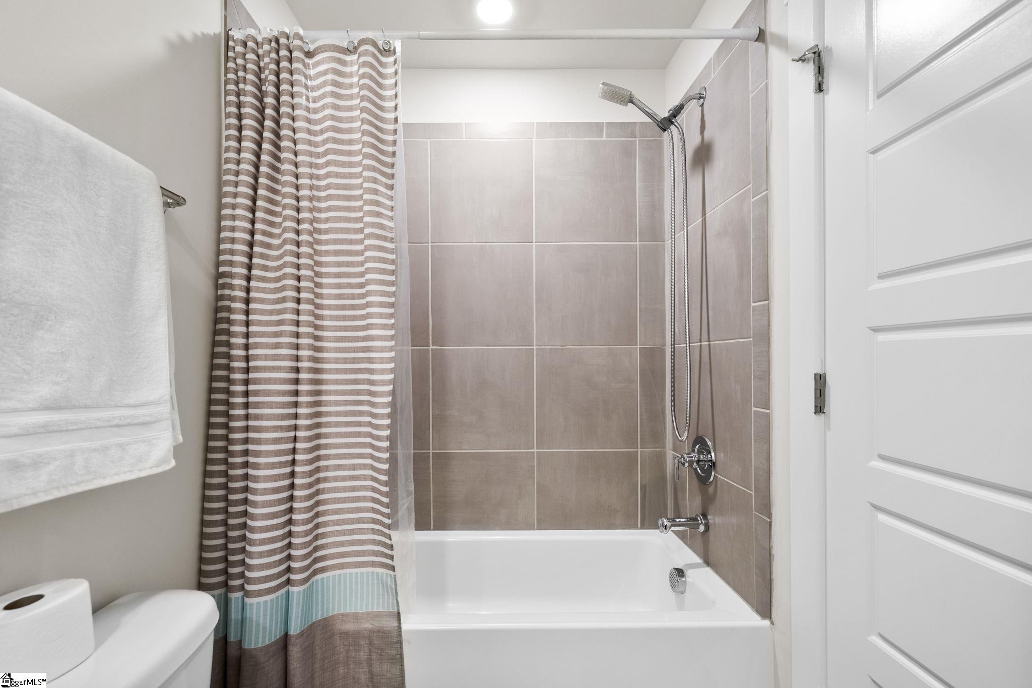 24 Bromes Way Property Photo 25