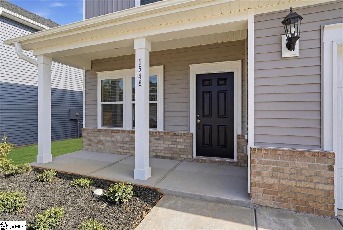1548 Switchback Circle Property Photo 2