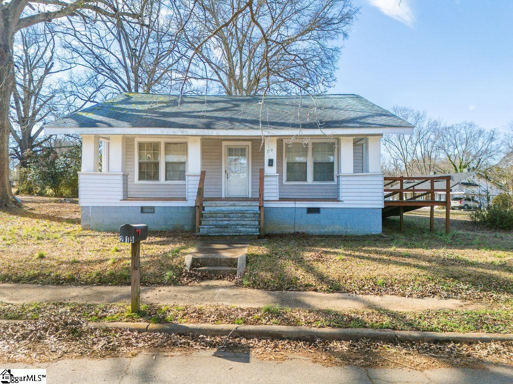 215 Louisiana Street Property Photo 2