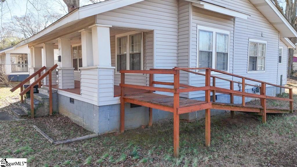 215 Louisiana Street Property Photo 4